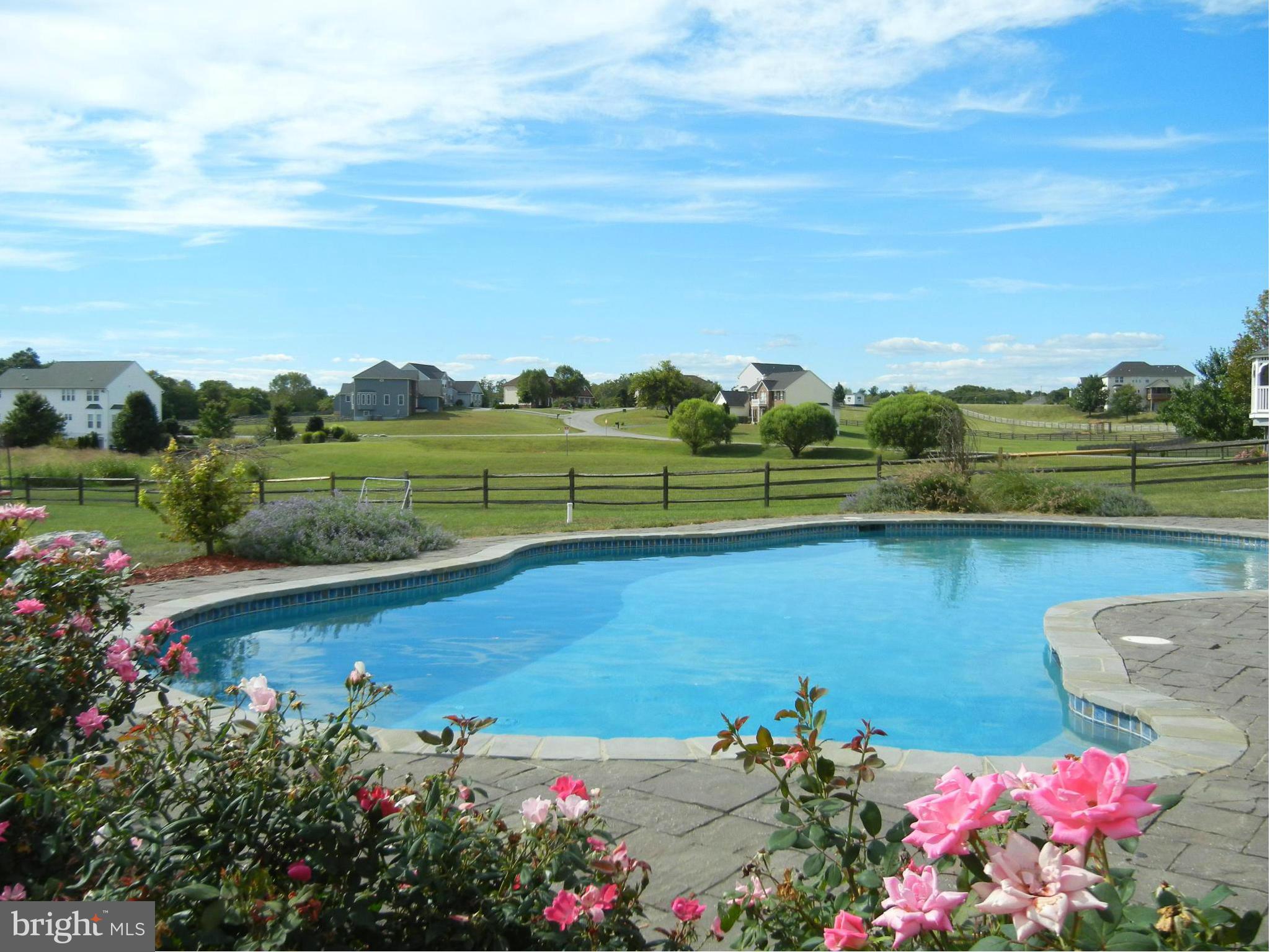 SPRUCE HILL ESTATES - Residential