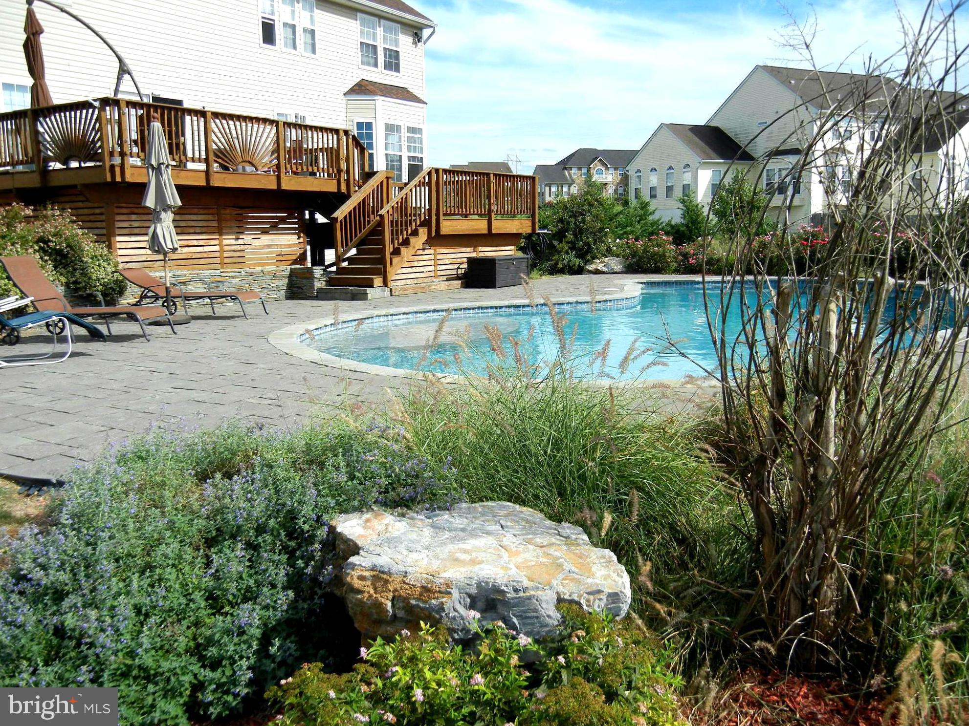 SPRUCE HILL ESTATES - Residential