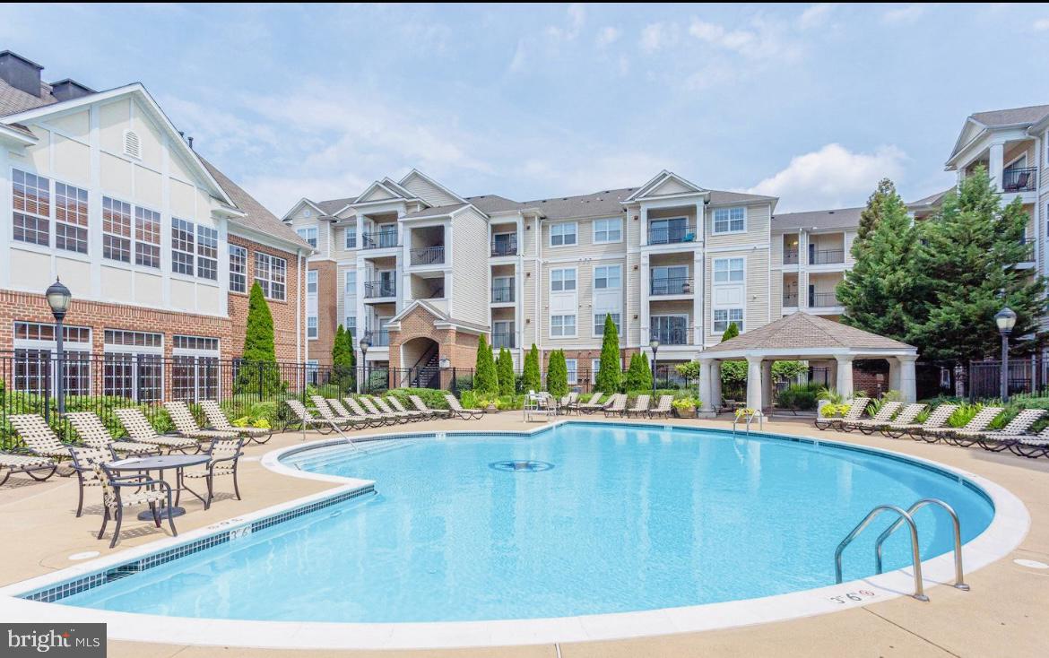 BRYSON AT WOODLAND PARK - Residential Lease