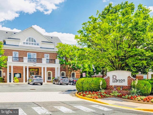 BRYSON AT WOODLAND PARK - Residential Lease