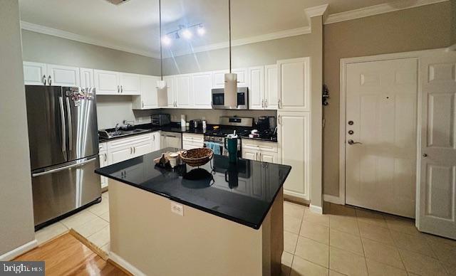 BRYSON AT WOODLAND PARK - Residential Lease