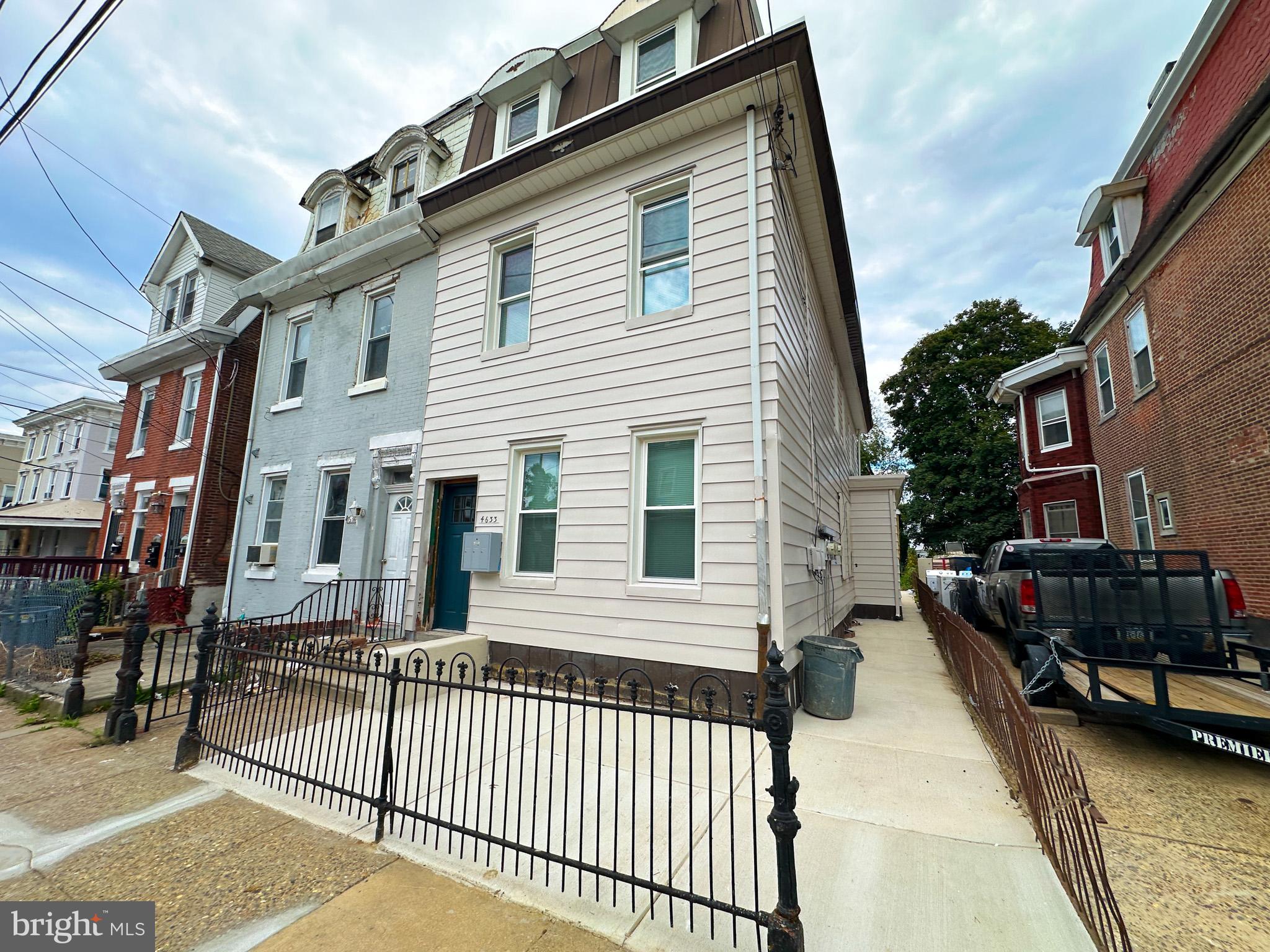 FRANKFORD - Residential Lease
