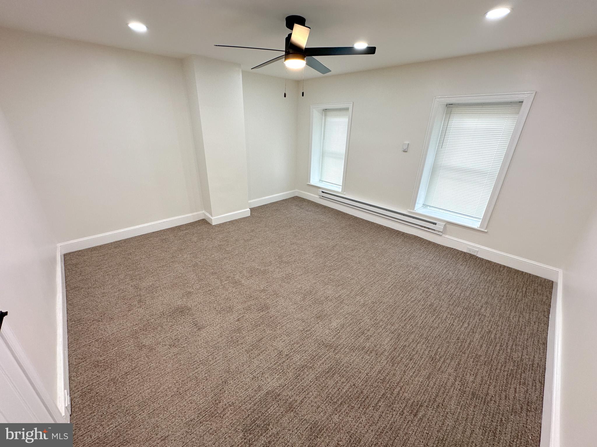 FRANKFORD - Residential Lease