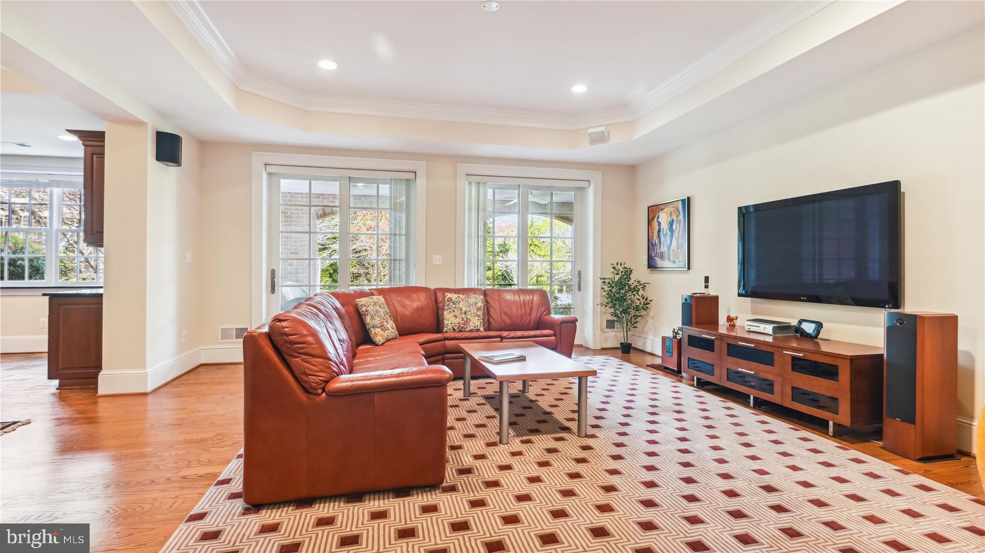 COUNTRY CLUB HILLS - Residential