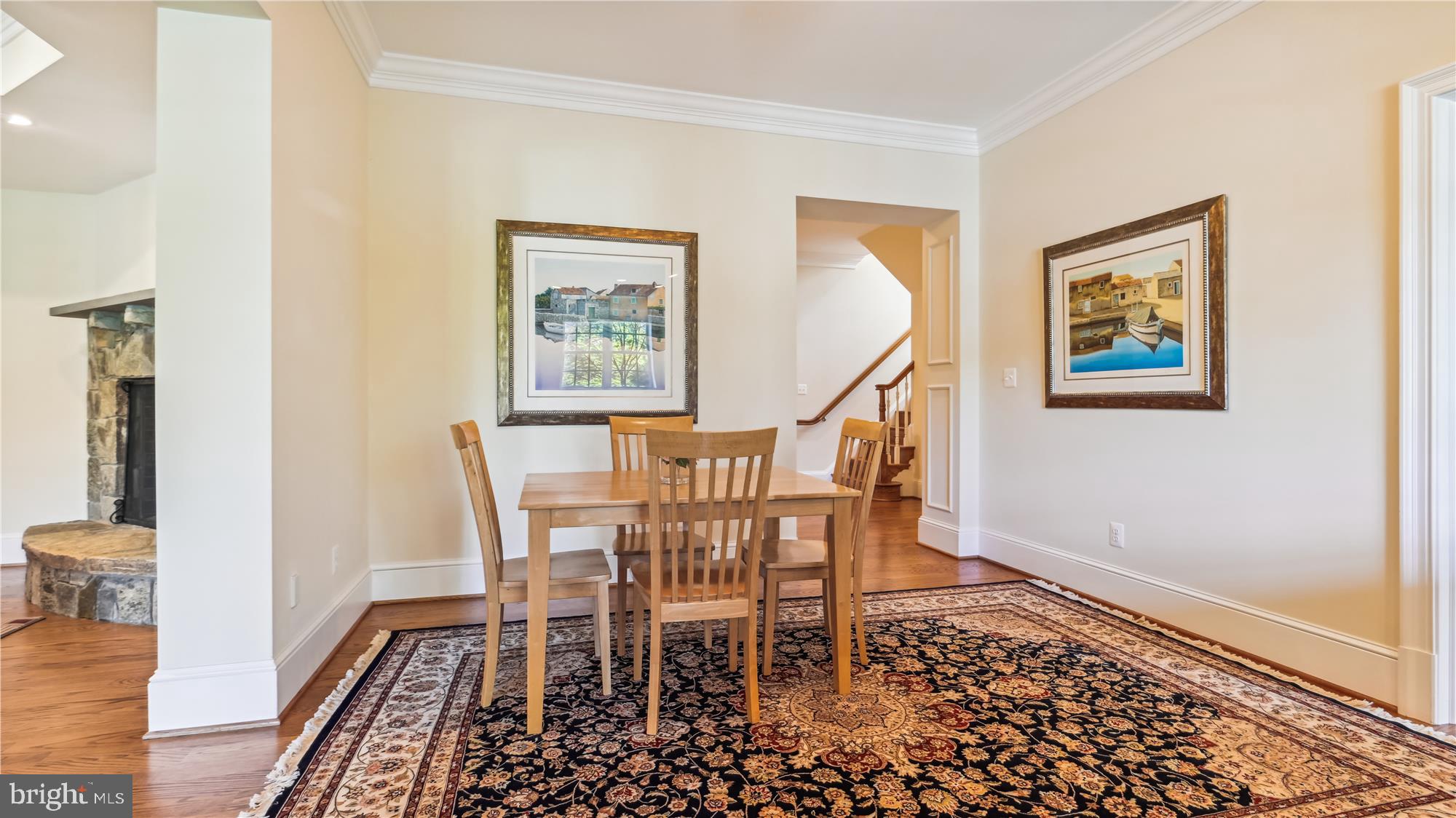 COUNTRY CLUB HILLS - Residential