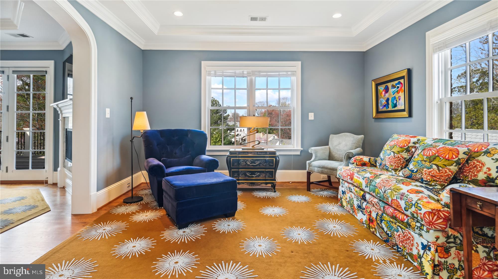 COUNTRY CLUB HILLS - Residential