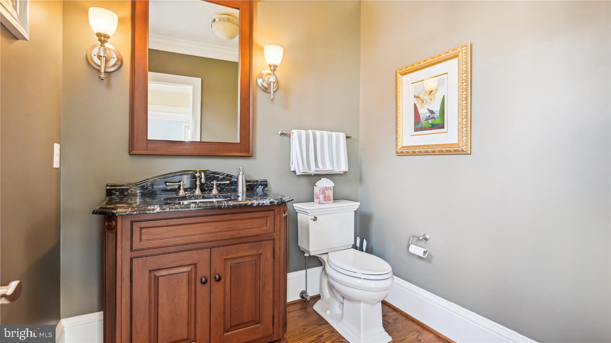 COUNTRY CLUB HILLS - Residential