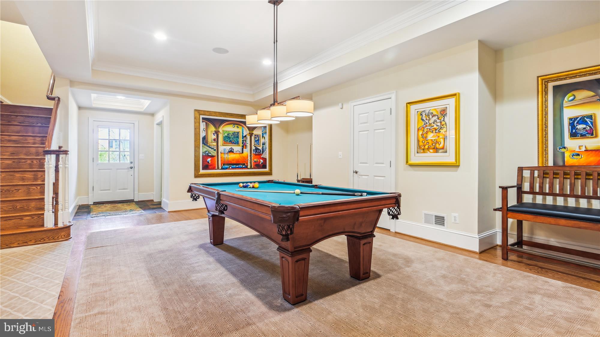 COUNTRY CLUB HILLS - Residential