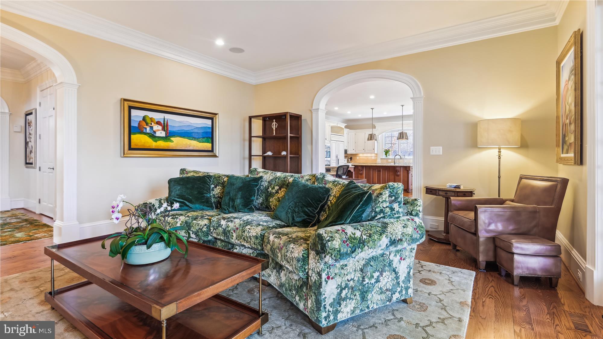 COUNTRY CLUB HILLS - Residential