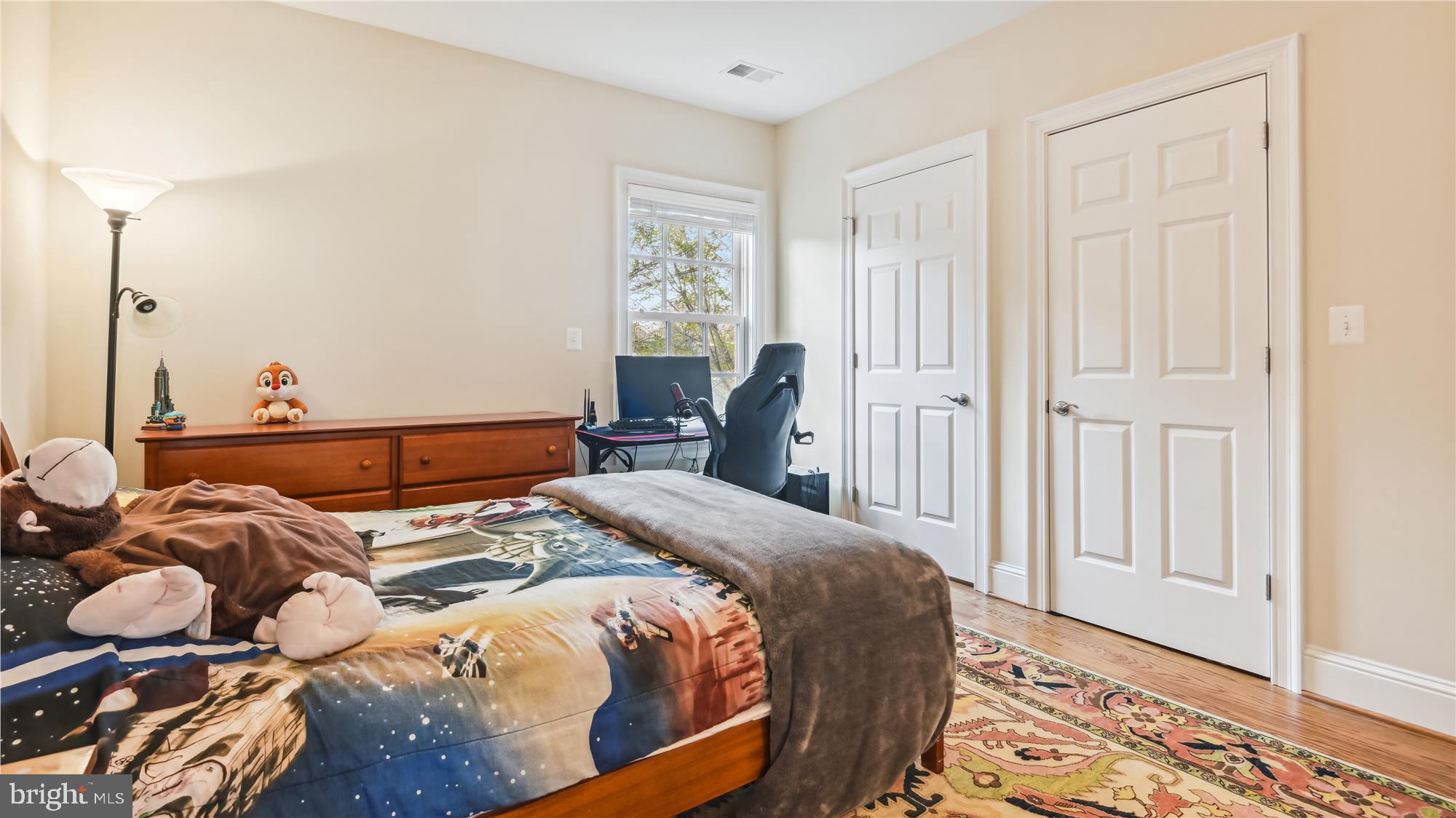 COUNTRY CLUB HILLS - Residential