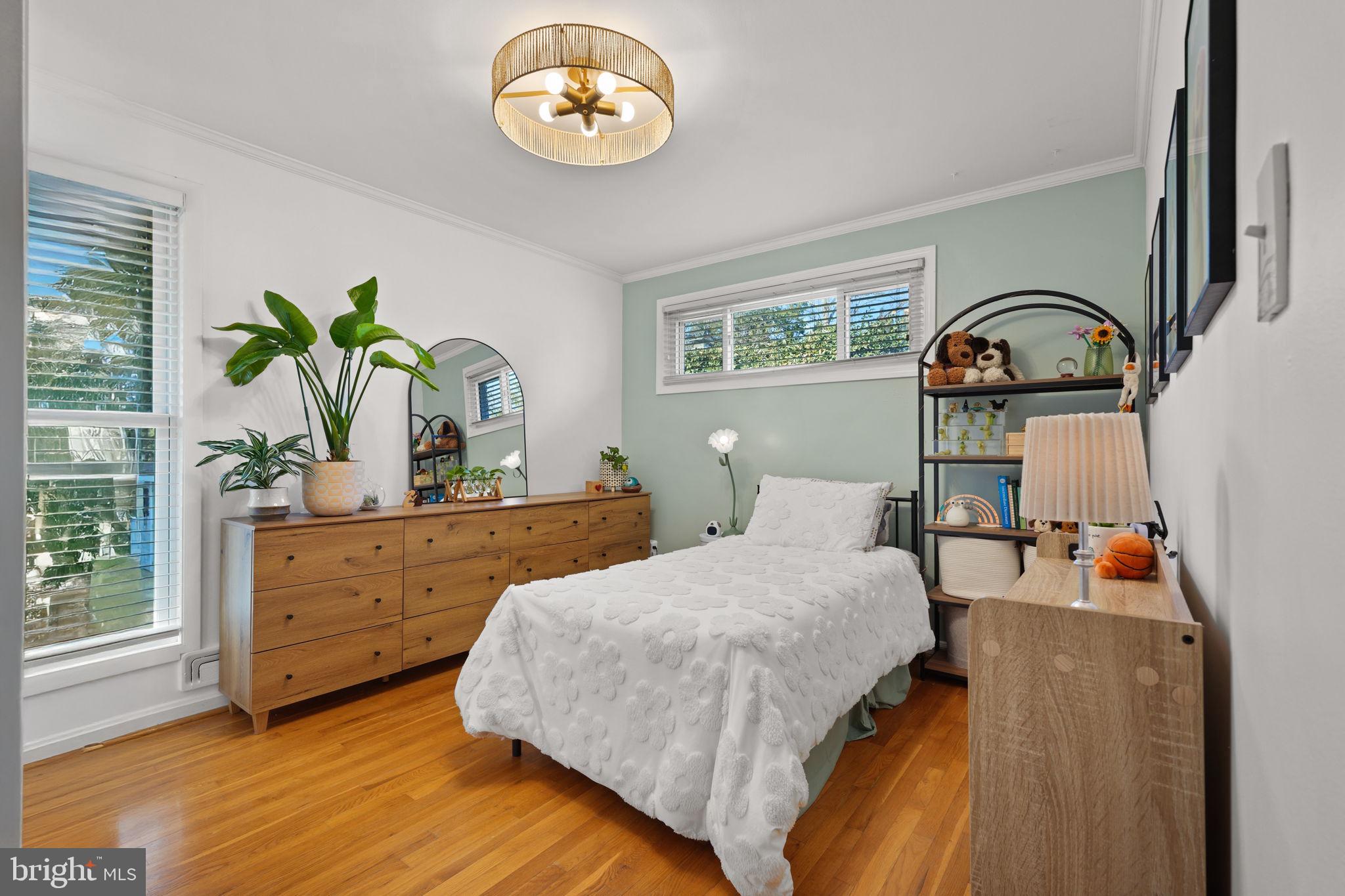 BRAD LEE HOMES - Residential