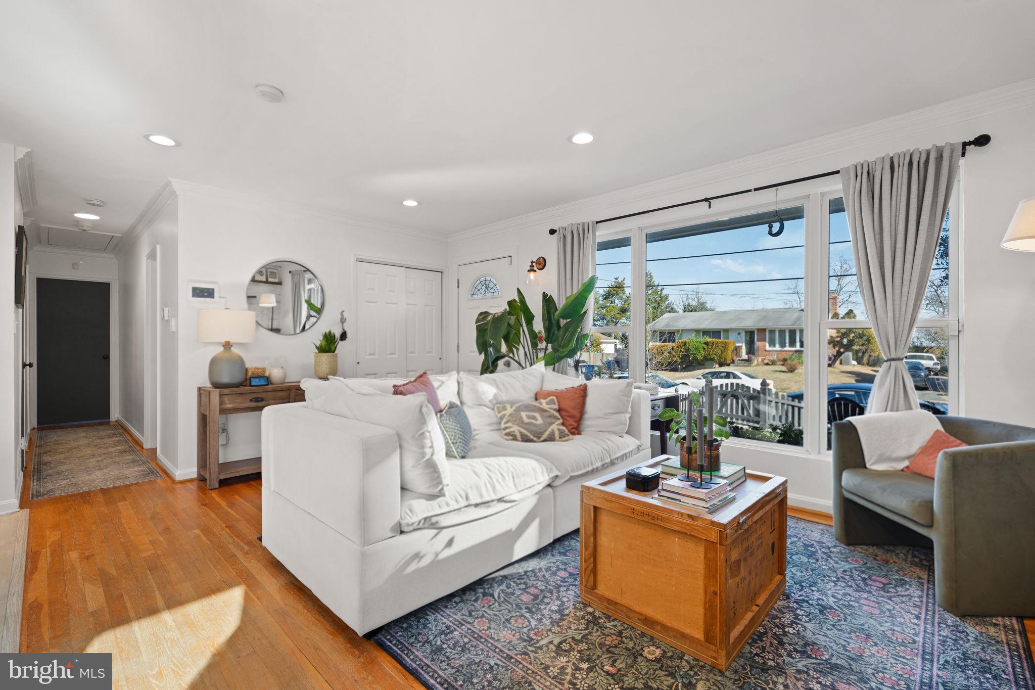 BRAD LEE HOMES - Residential