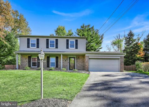 Photo of 3113 Chryst Circle, Lancaster, PA 17601 (MLS # PALA2059022)
