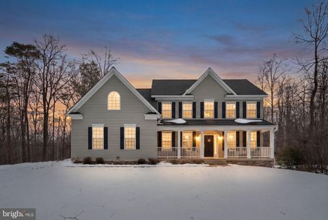 2816 MOUNTAIN VIEW ROAD STAFFORD VA 22556