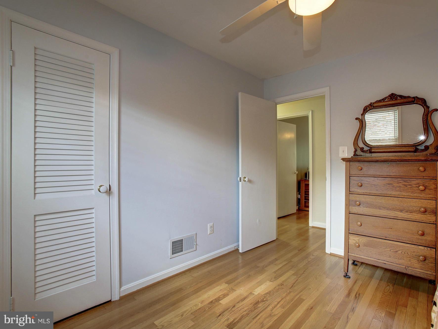 FALLS HILL - Residential