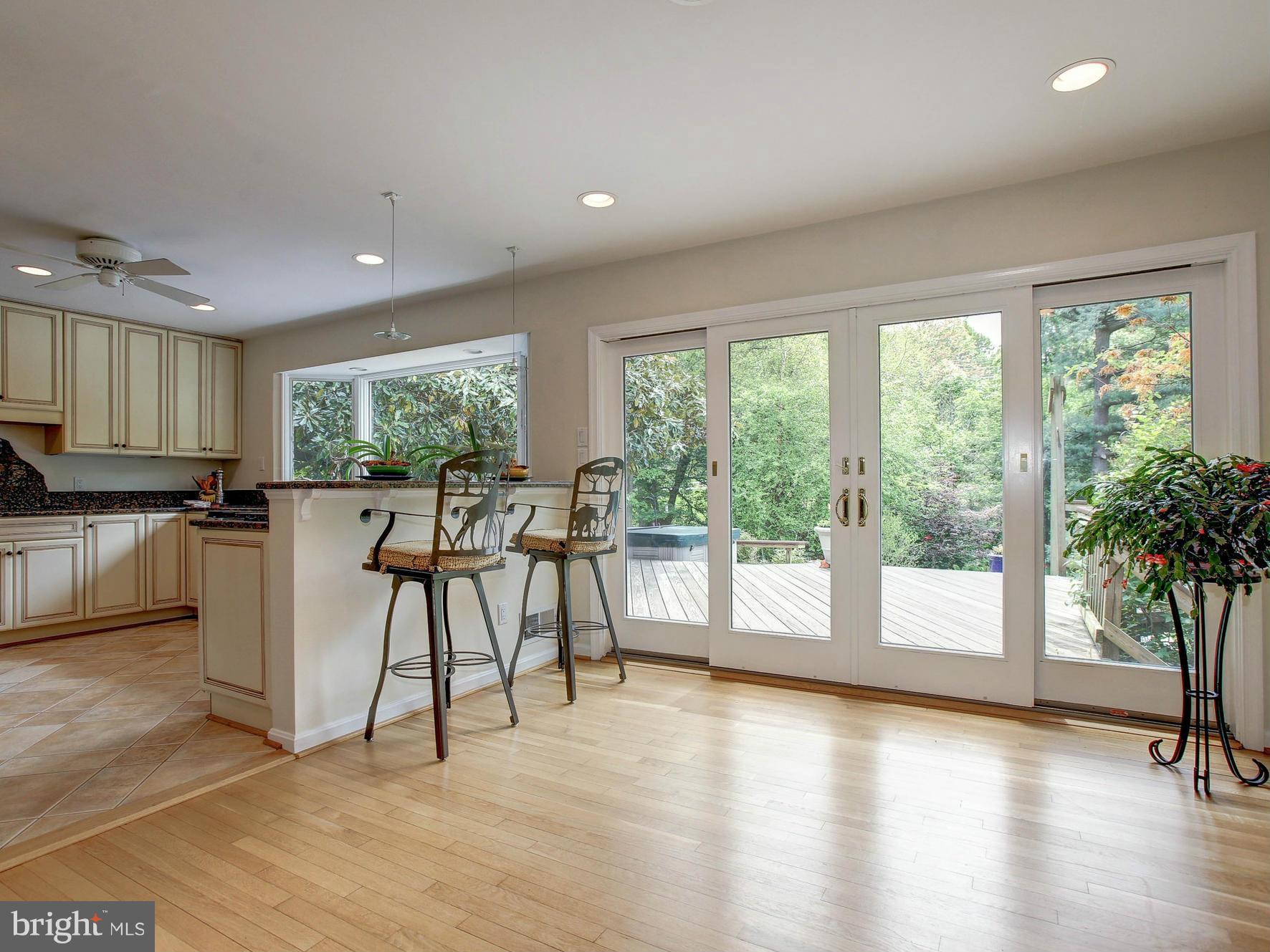 FALLS HILL - Residential