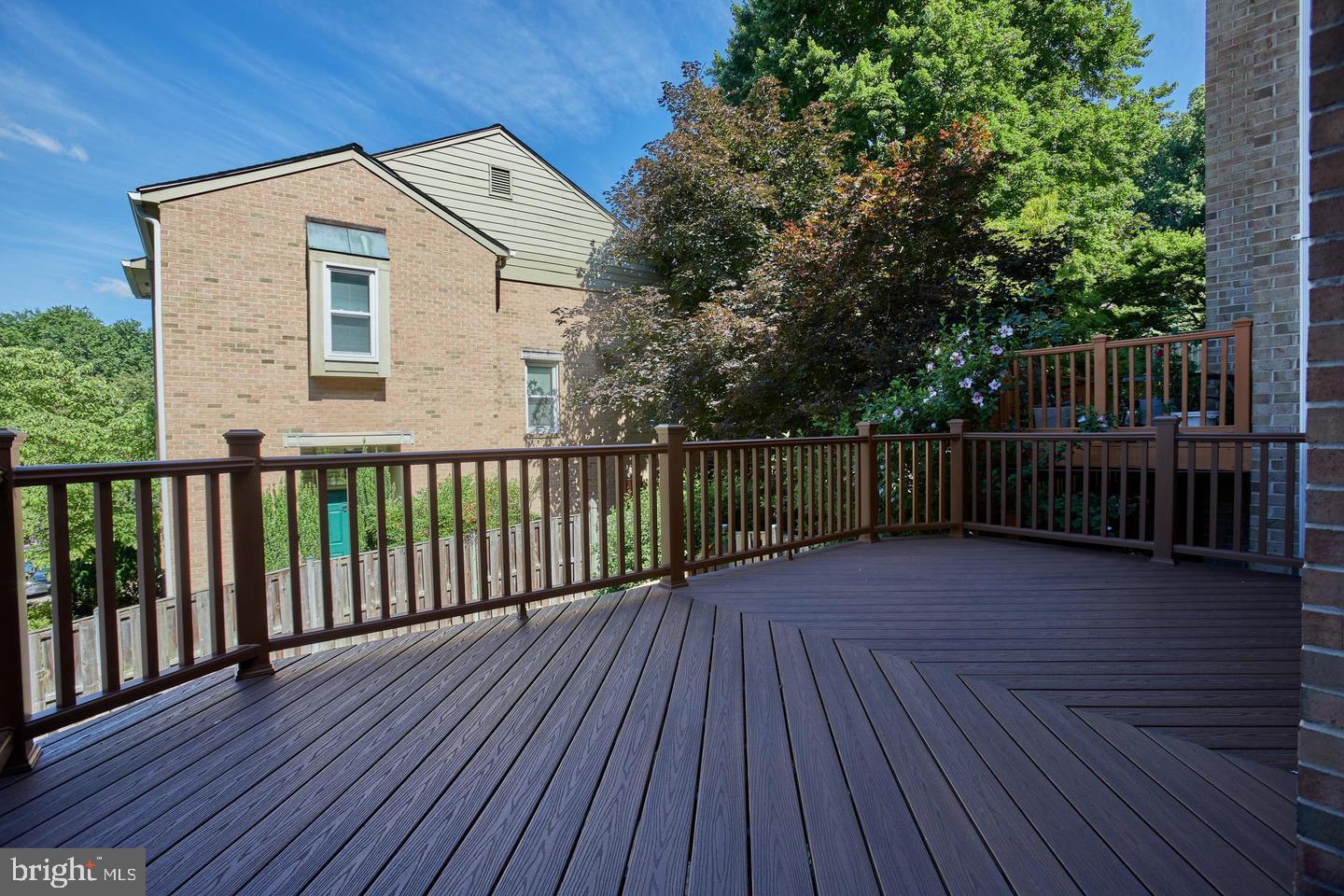 4836 CLOISTER DRIVE