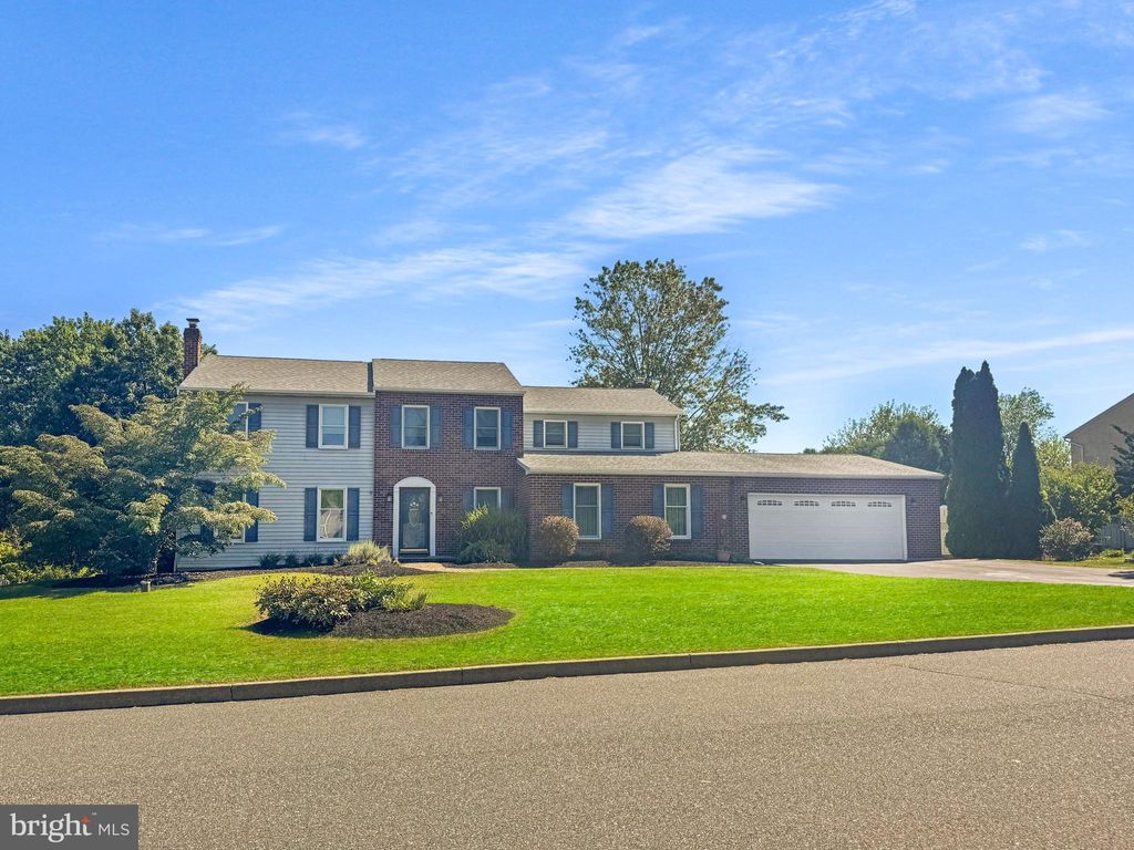 Photo of 20 Eagle Court, GILBERTSVILLE, PA 19525 (MLS # PAMC2152520)