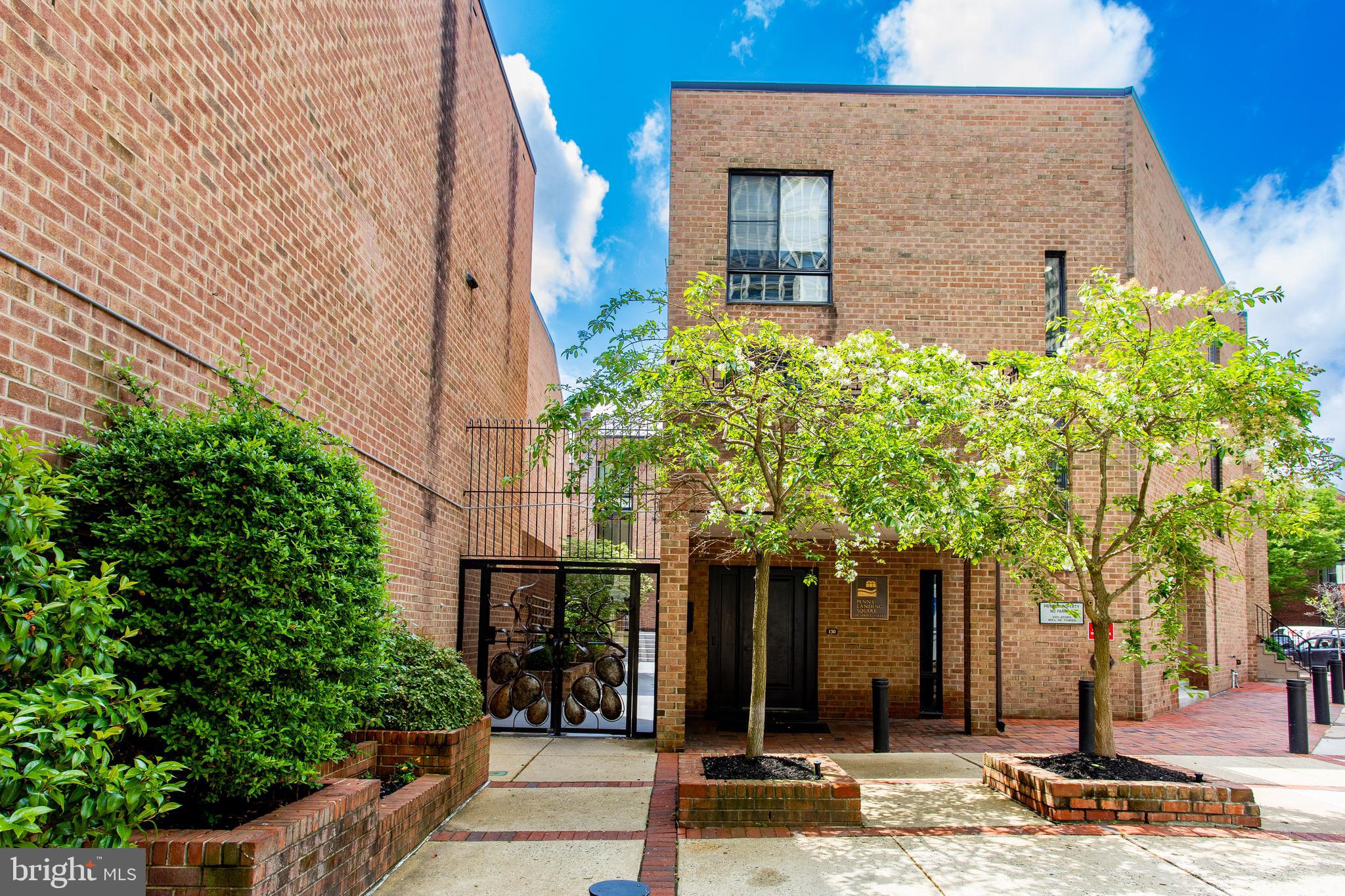 130 SPRUCE STREET 32A