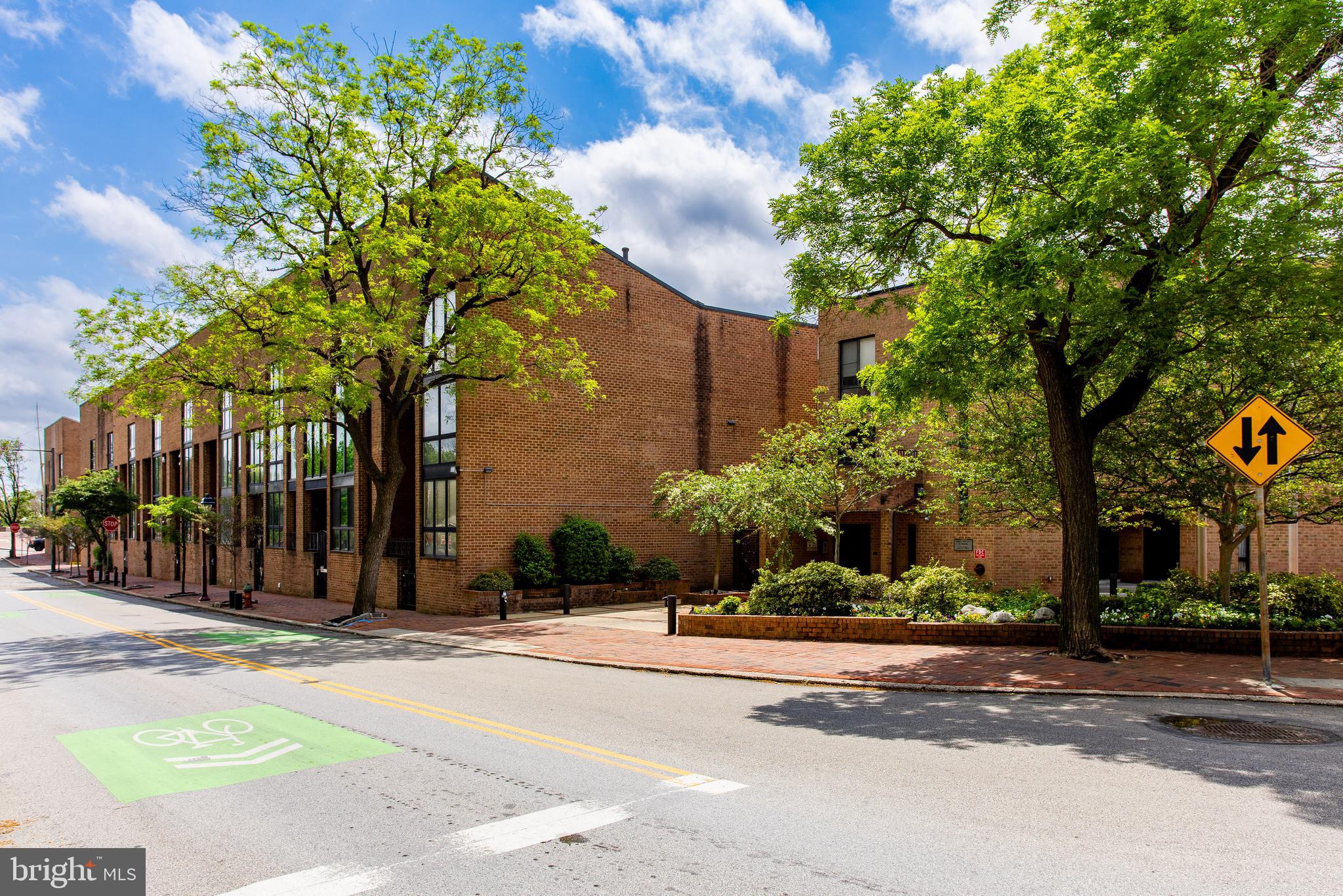 130 SPRUCE STREET 32A
