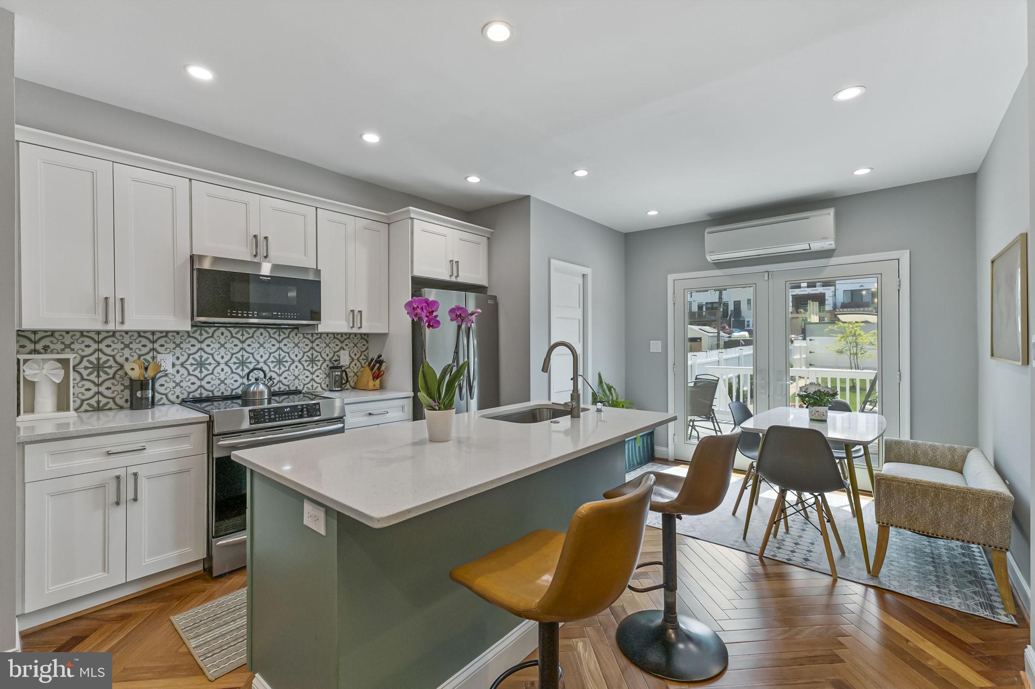 PETWORTH - Residential