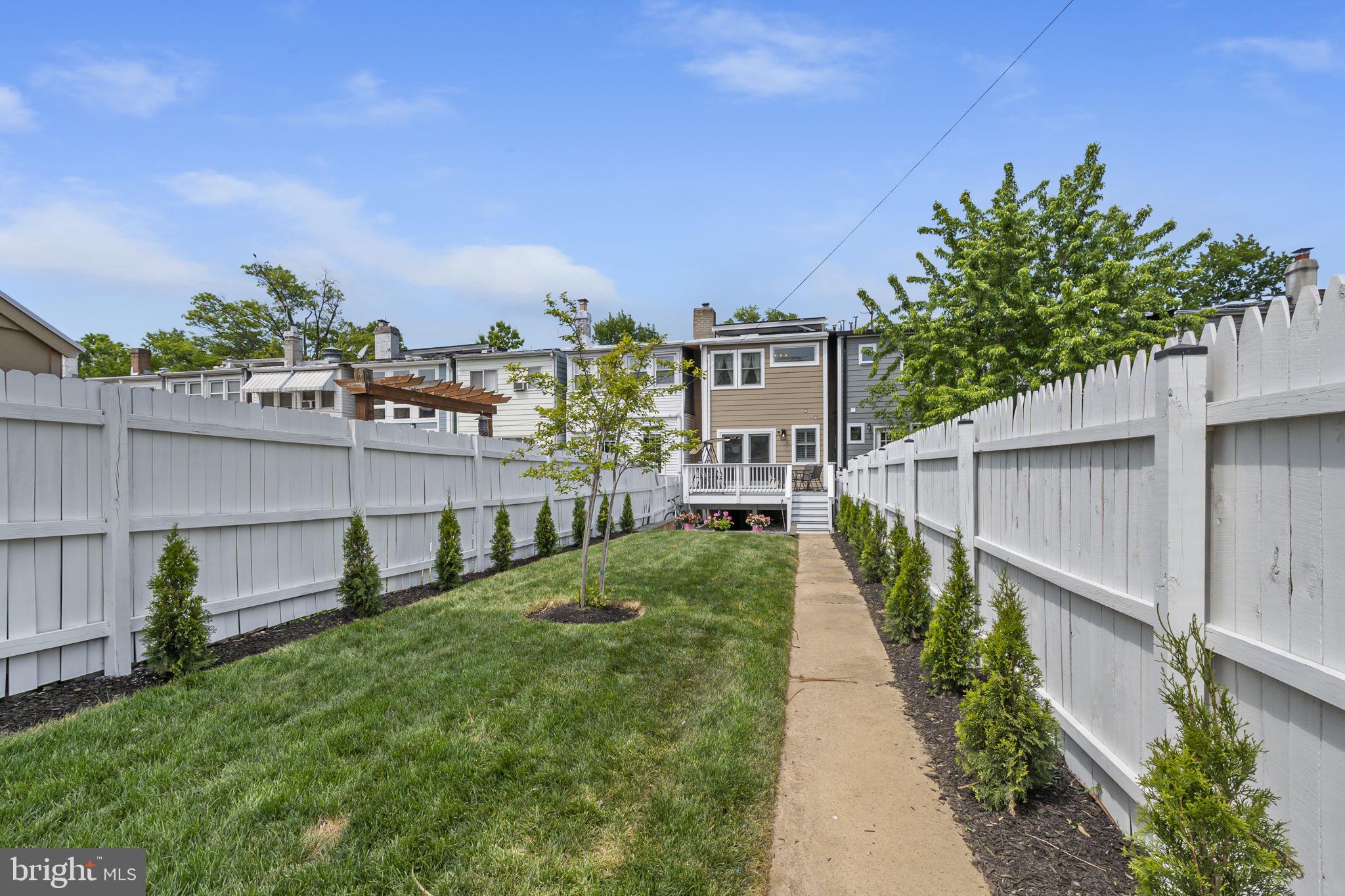 PETWORTH - Residential