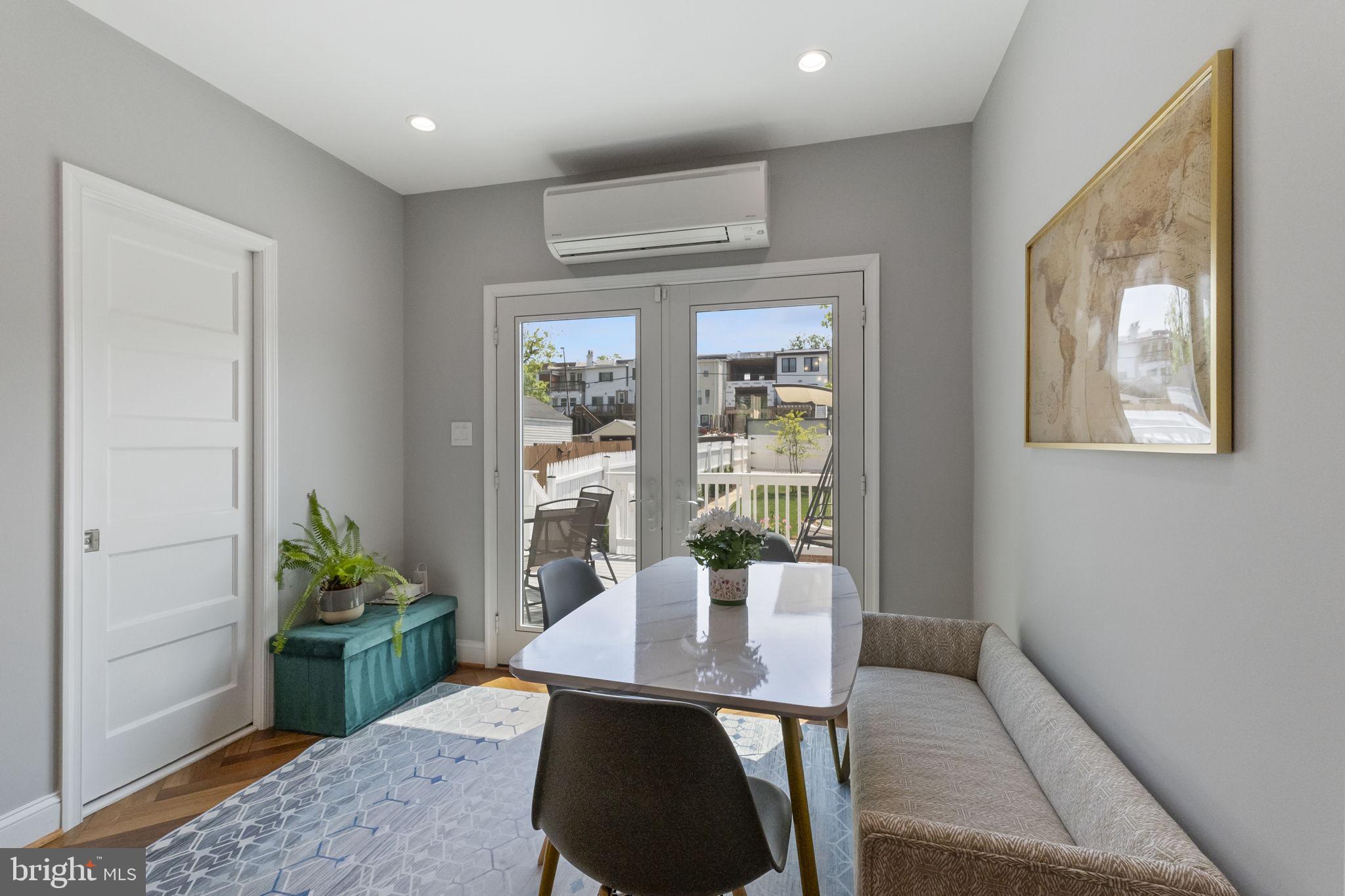 PETWORTH - Residential