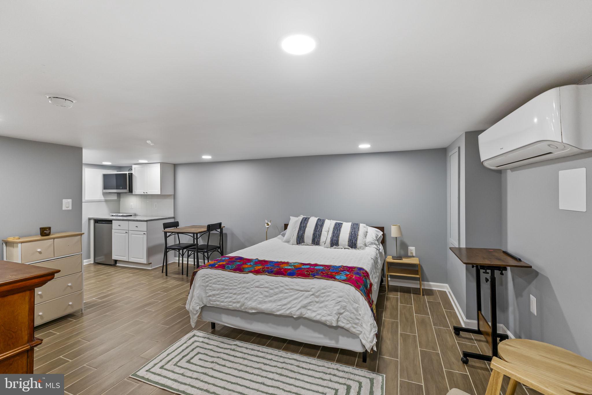 PETWORTH - Residential