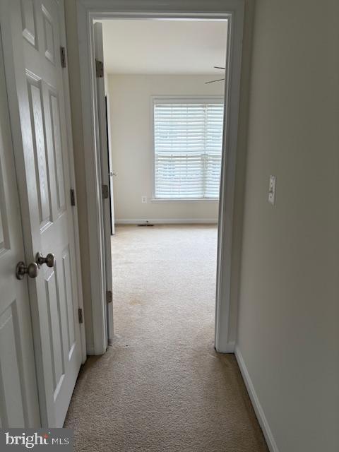 15718 JOHN DISKIN CIRCLE
