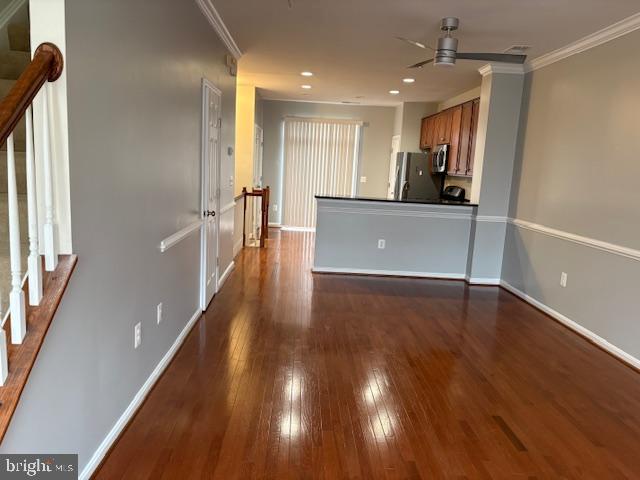 15718 JOHN DISKIN CIRCLE