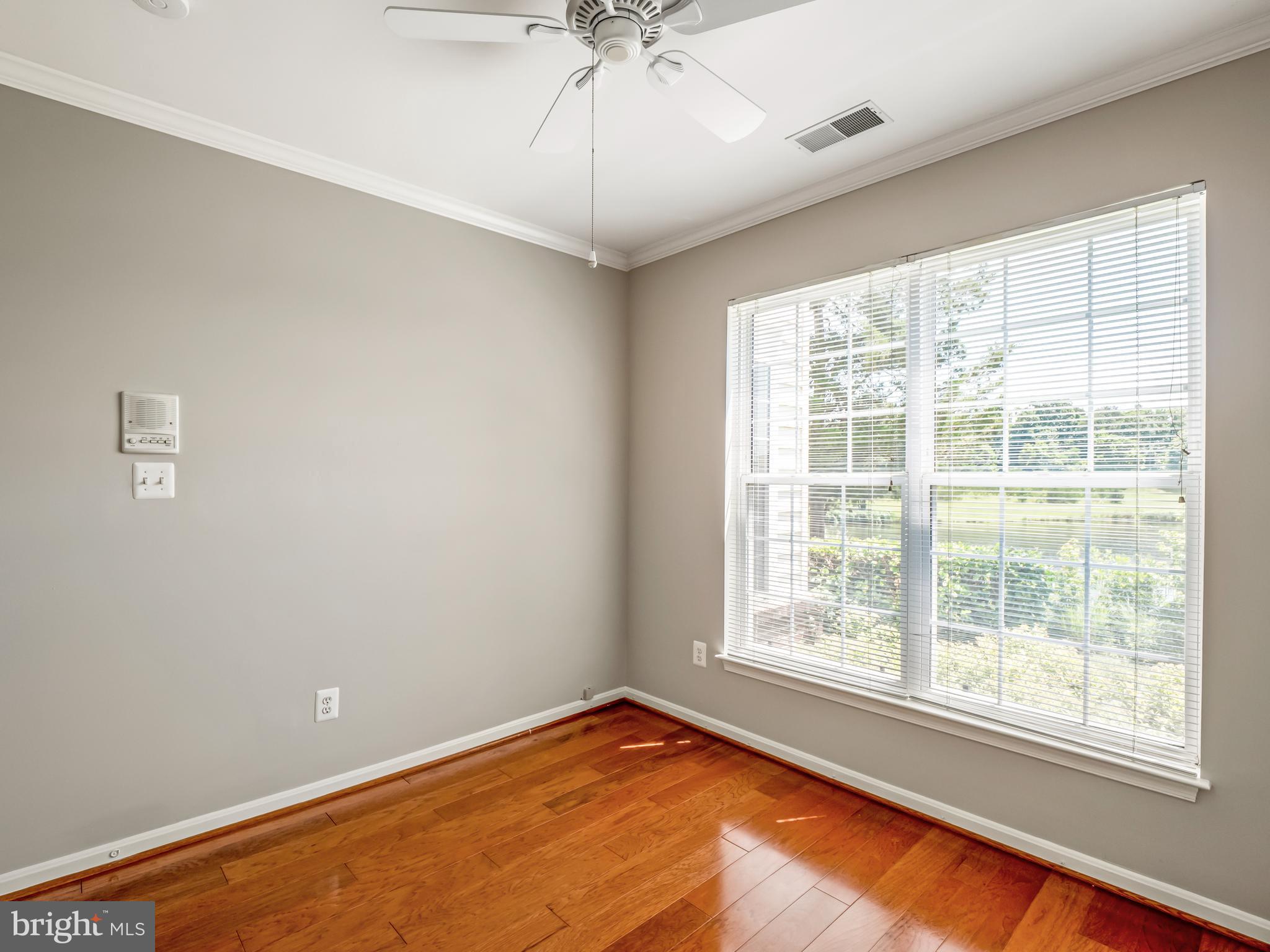 LAKESIDE AT SOUTH RIDING - Residential