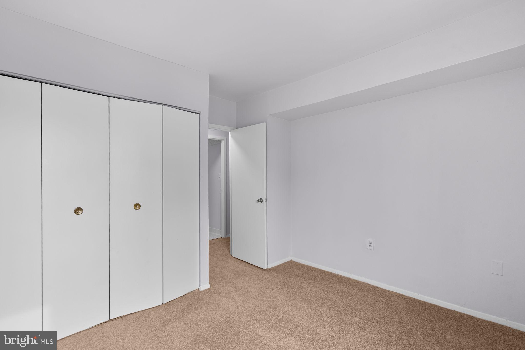 VILLA RIDGE CONDOMINIUM - Residential