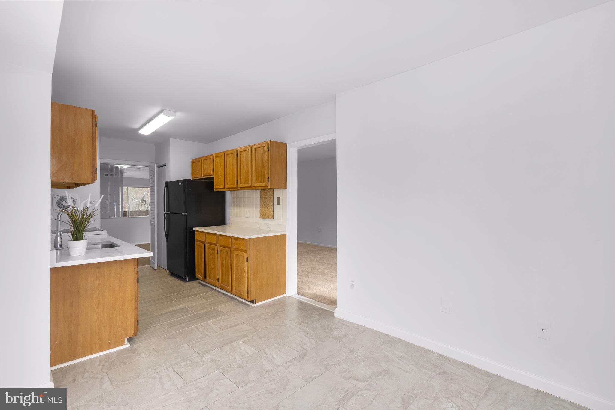 VILLA RIDGE CONDOMINIUM - Residential