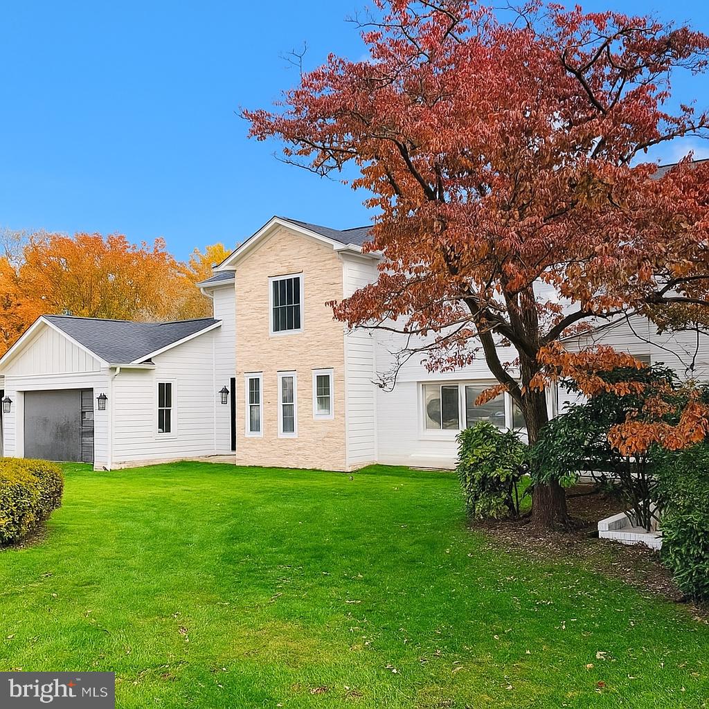 3237 SLEEPY HOLLOW ROAD