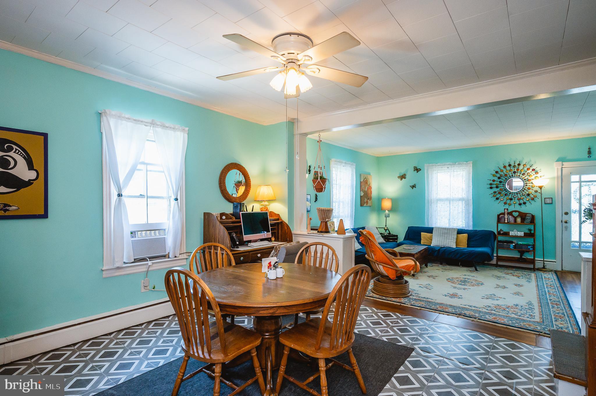 PERRYVILLE - Residential