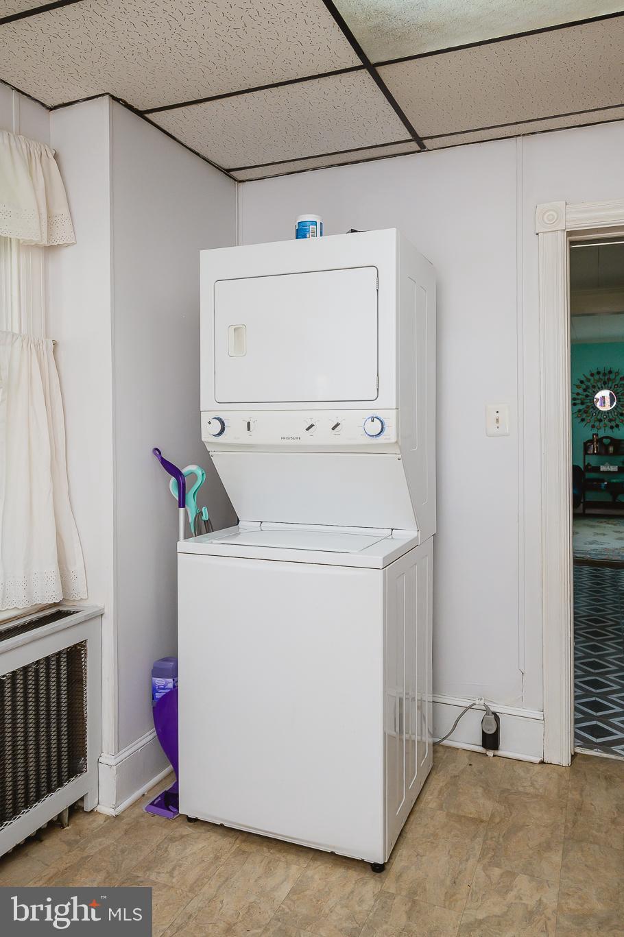 PERRYVILLE - Residential