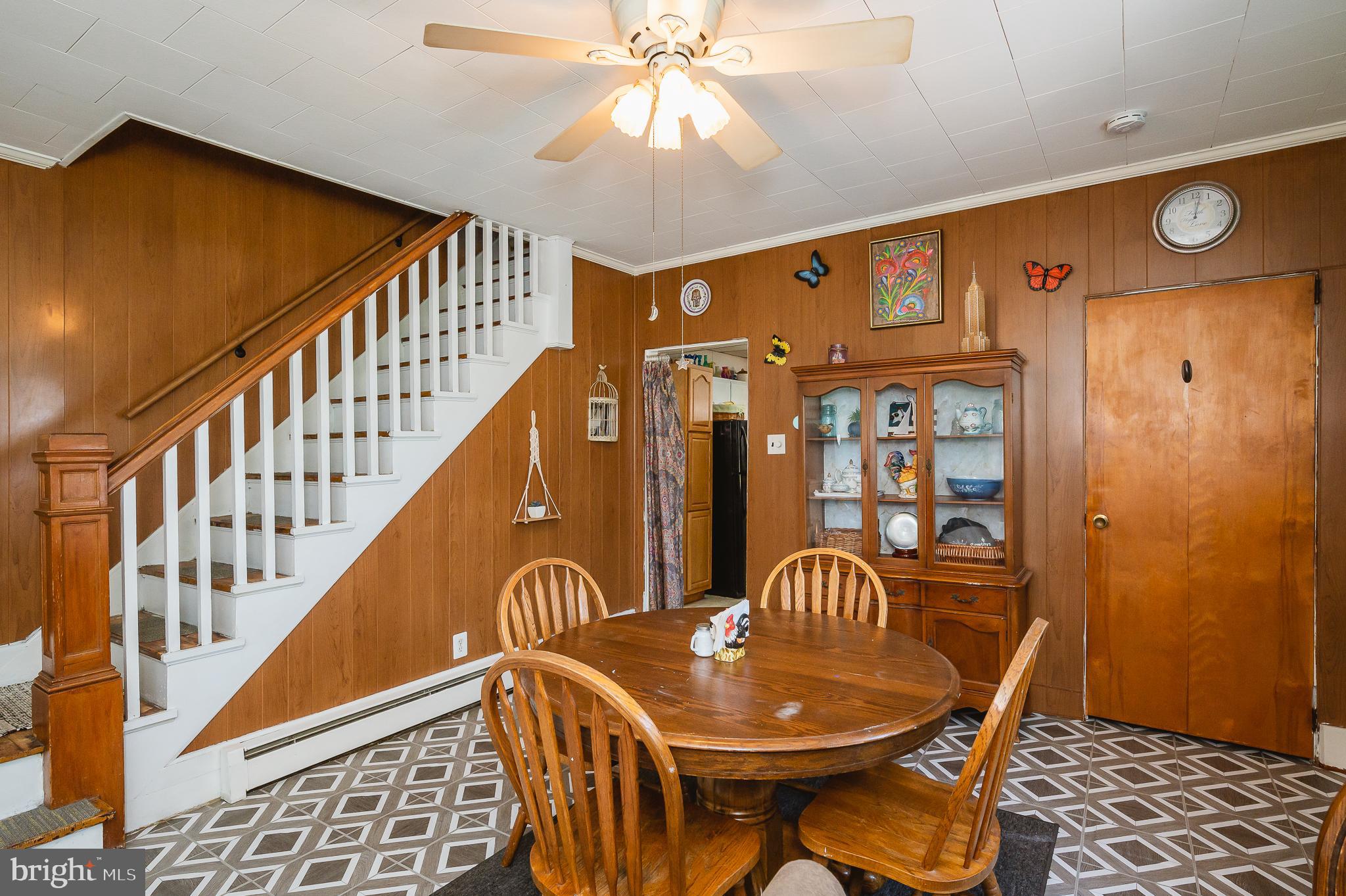 PERRYVILLE - Residential