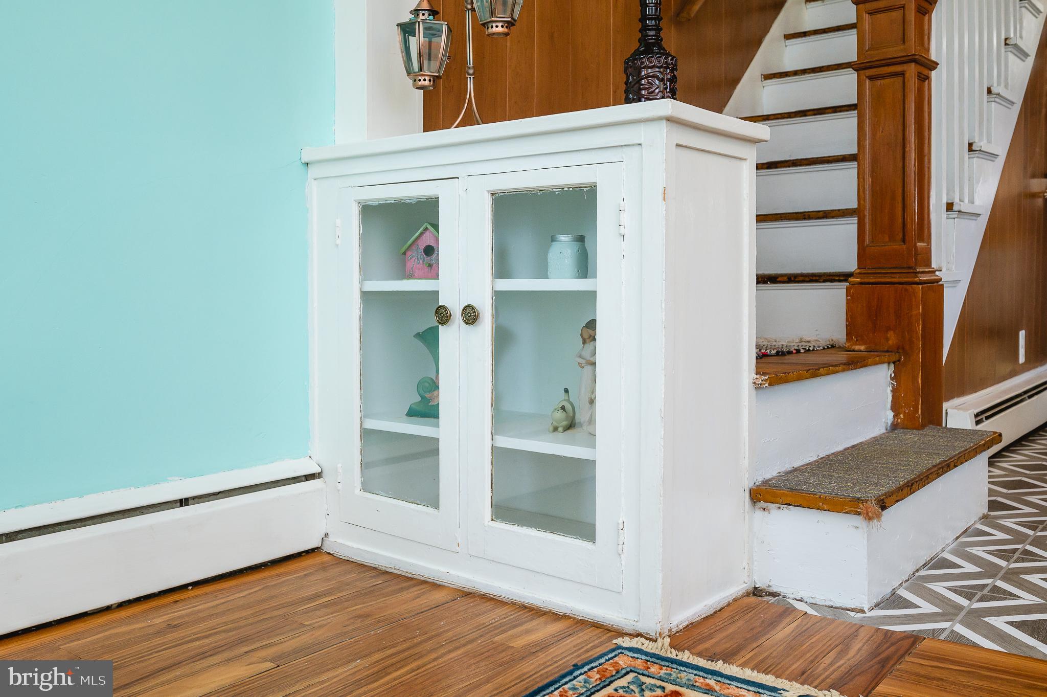 PERRYVILLE - Residential