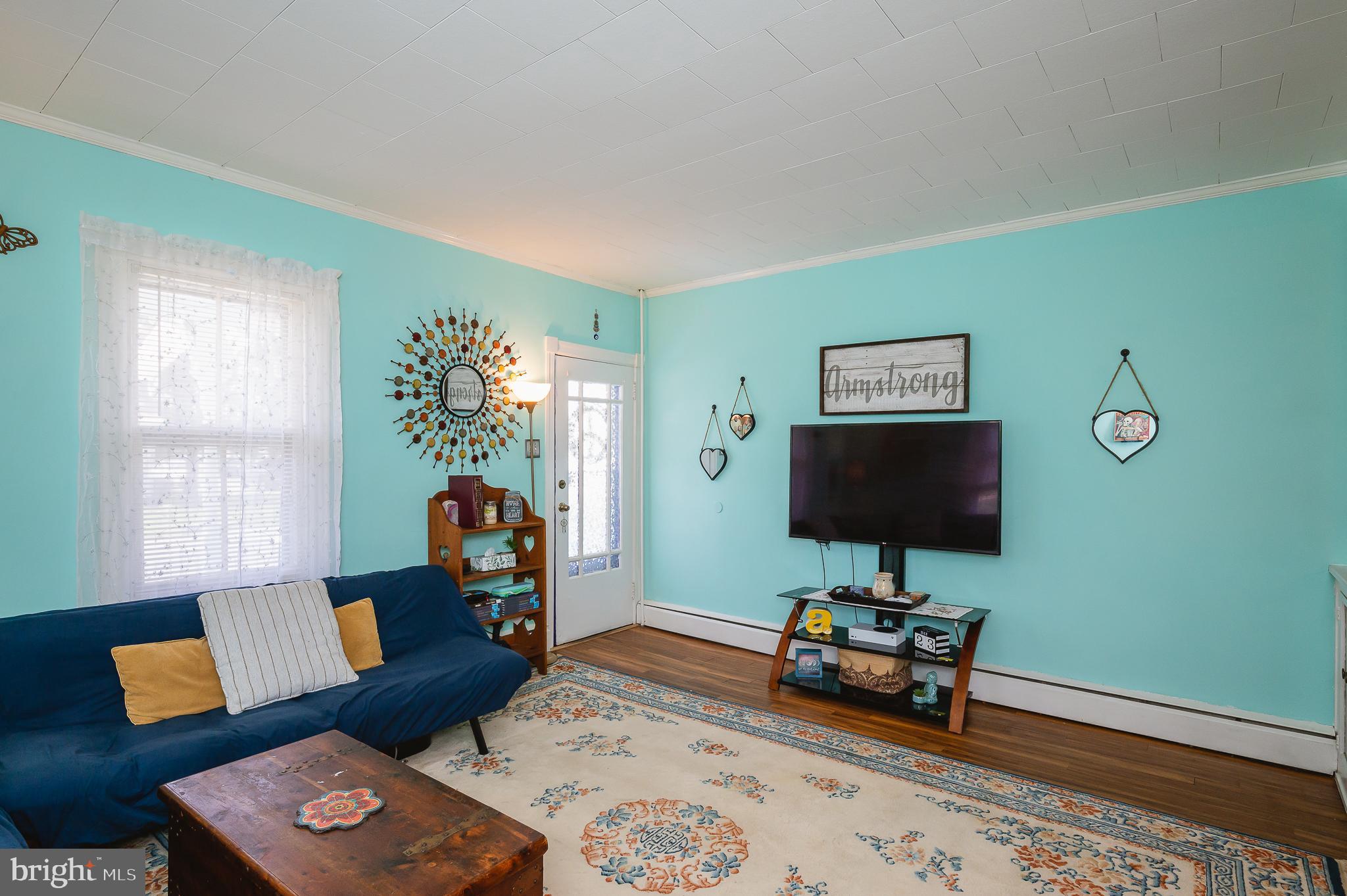 PERRYVILLE - Residential