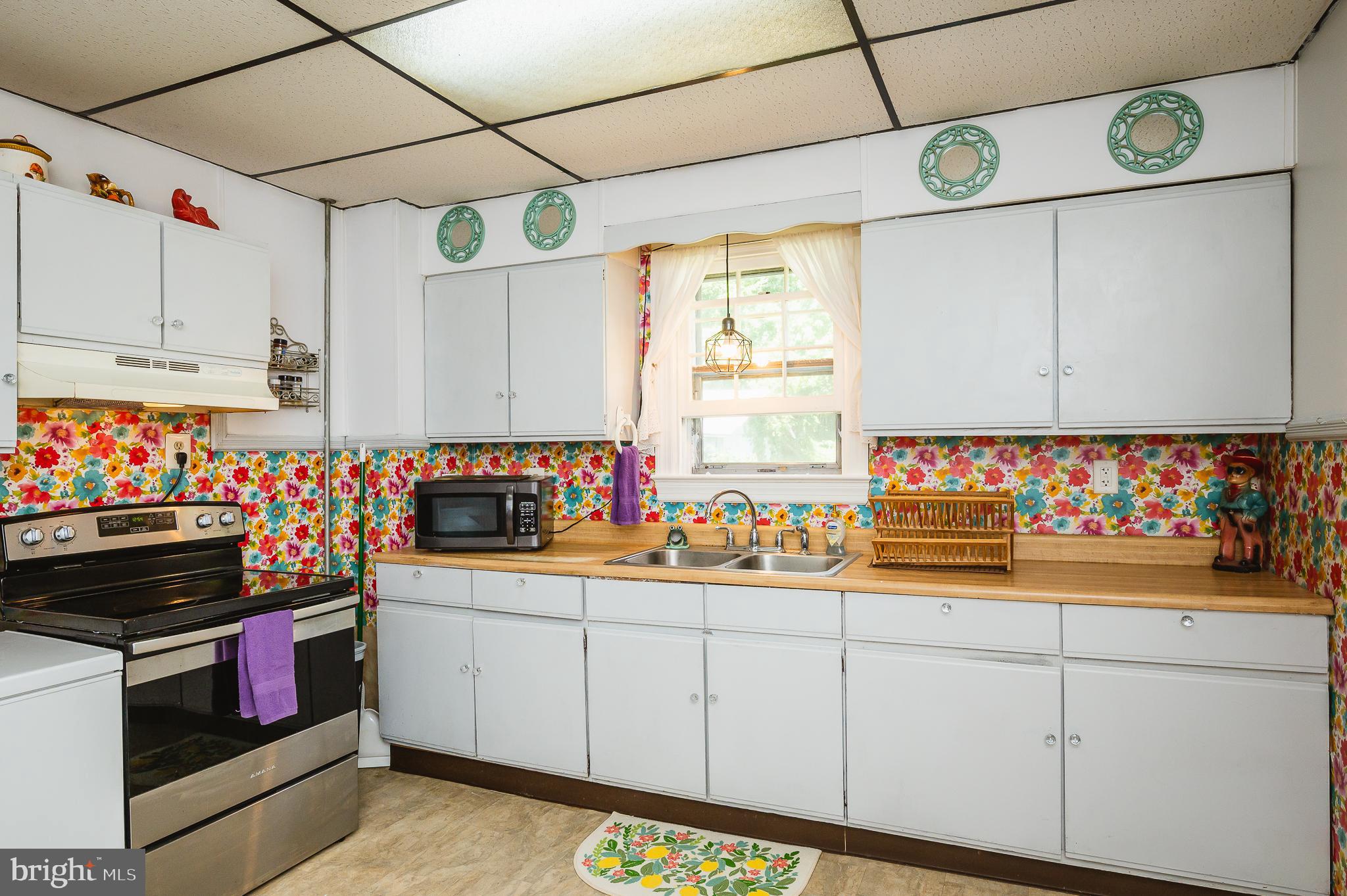 PERRYVILLE - Residential