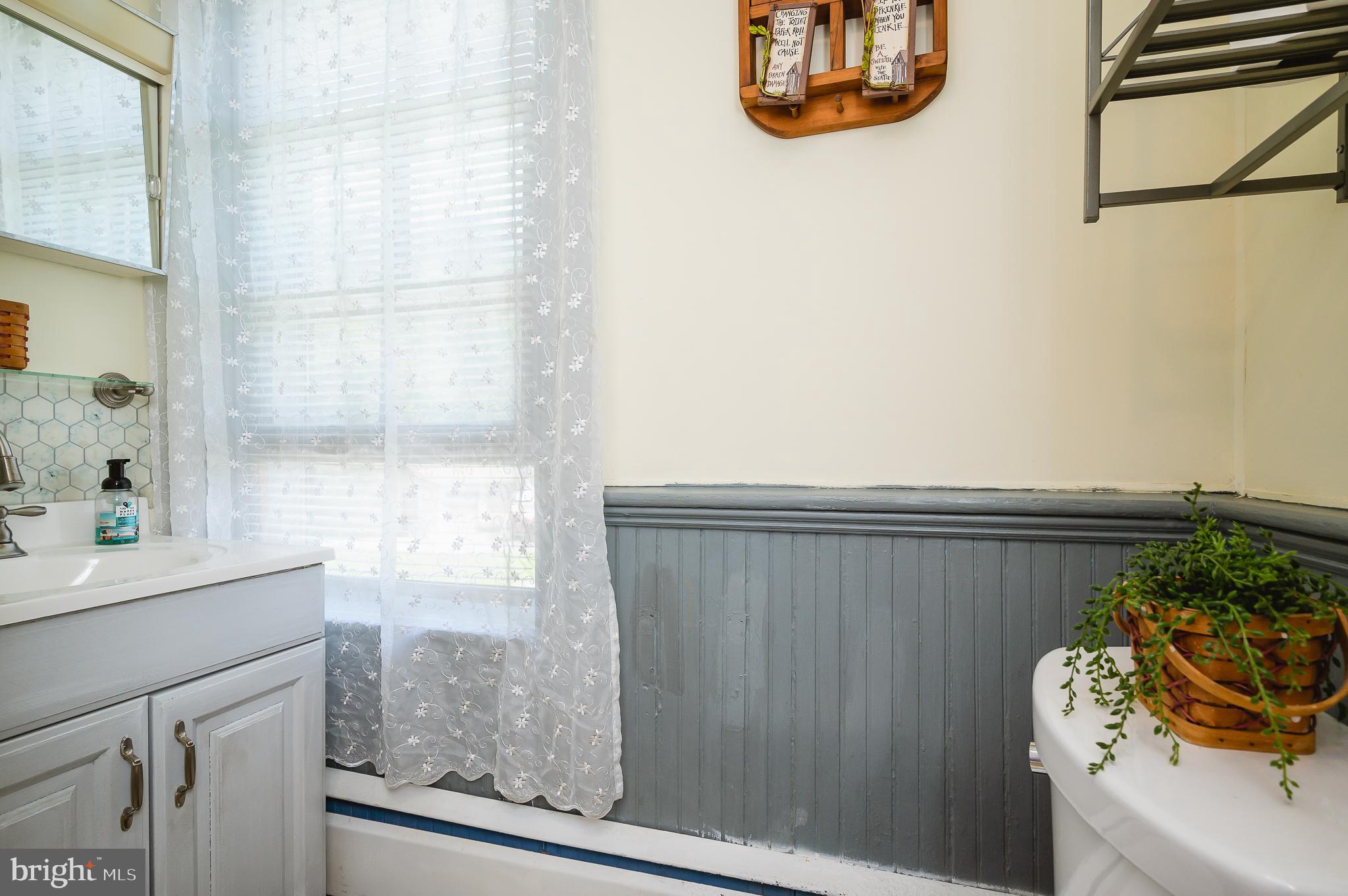 PERRYVILLE - Residential