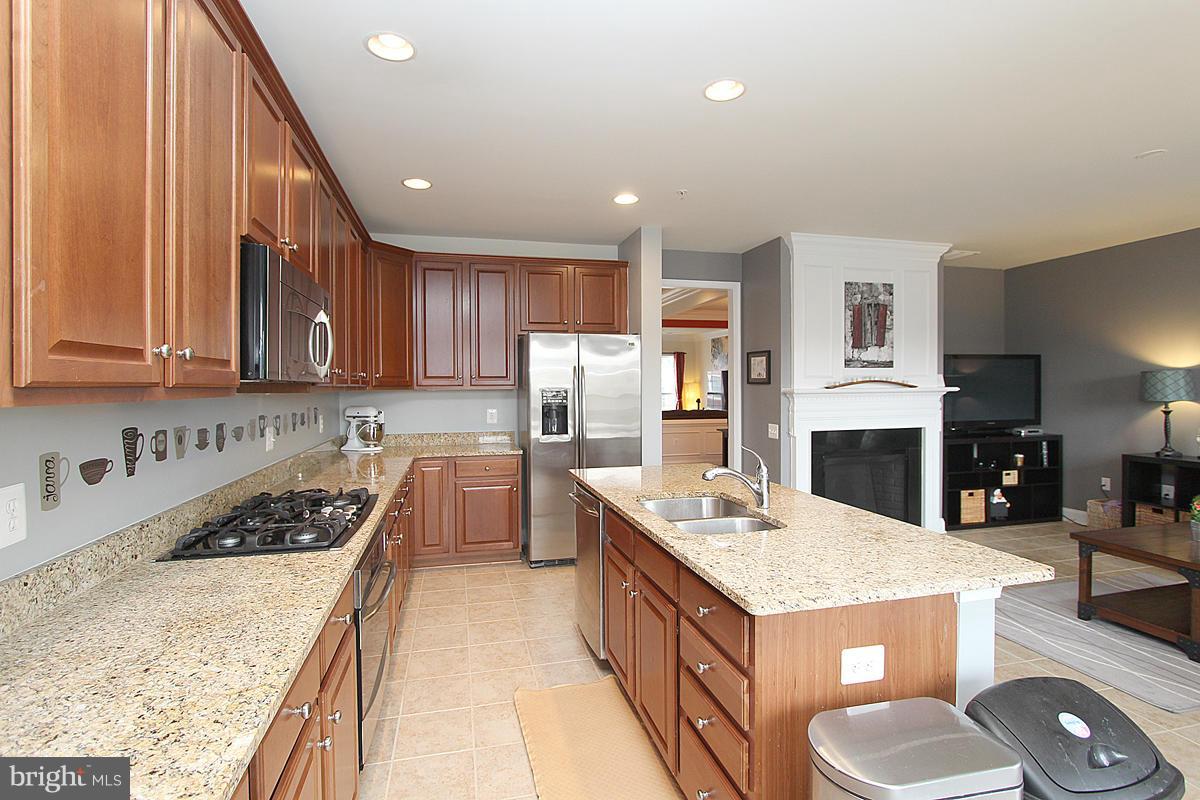 POTOMAC CLUB - Residential