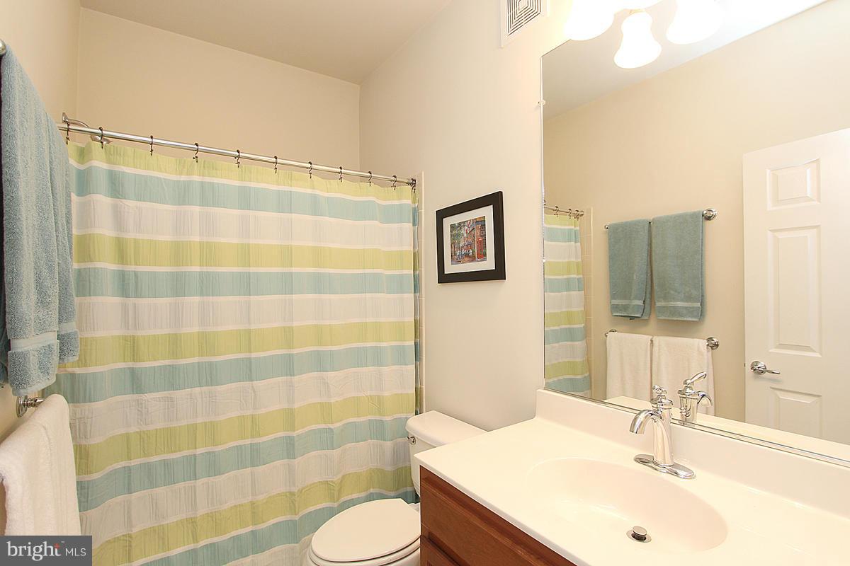 POTOMAC CLUB - Residential