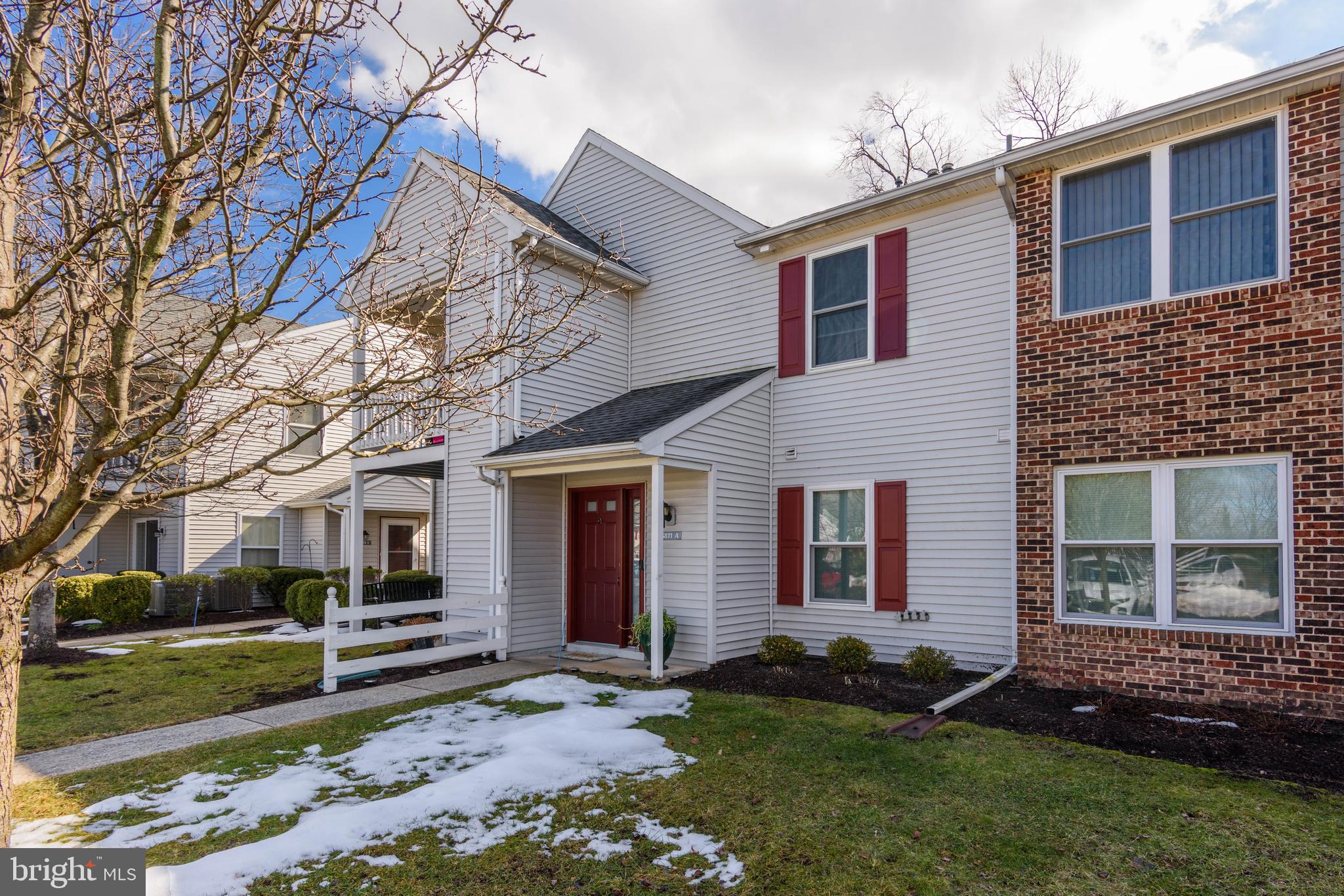 5811 HIDDEN LAKE DRIVE A