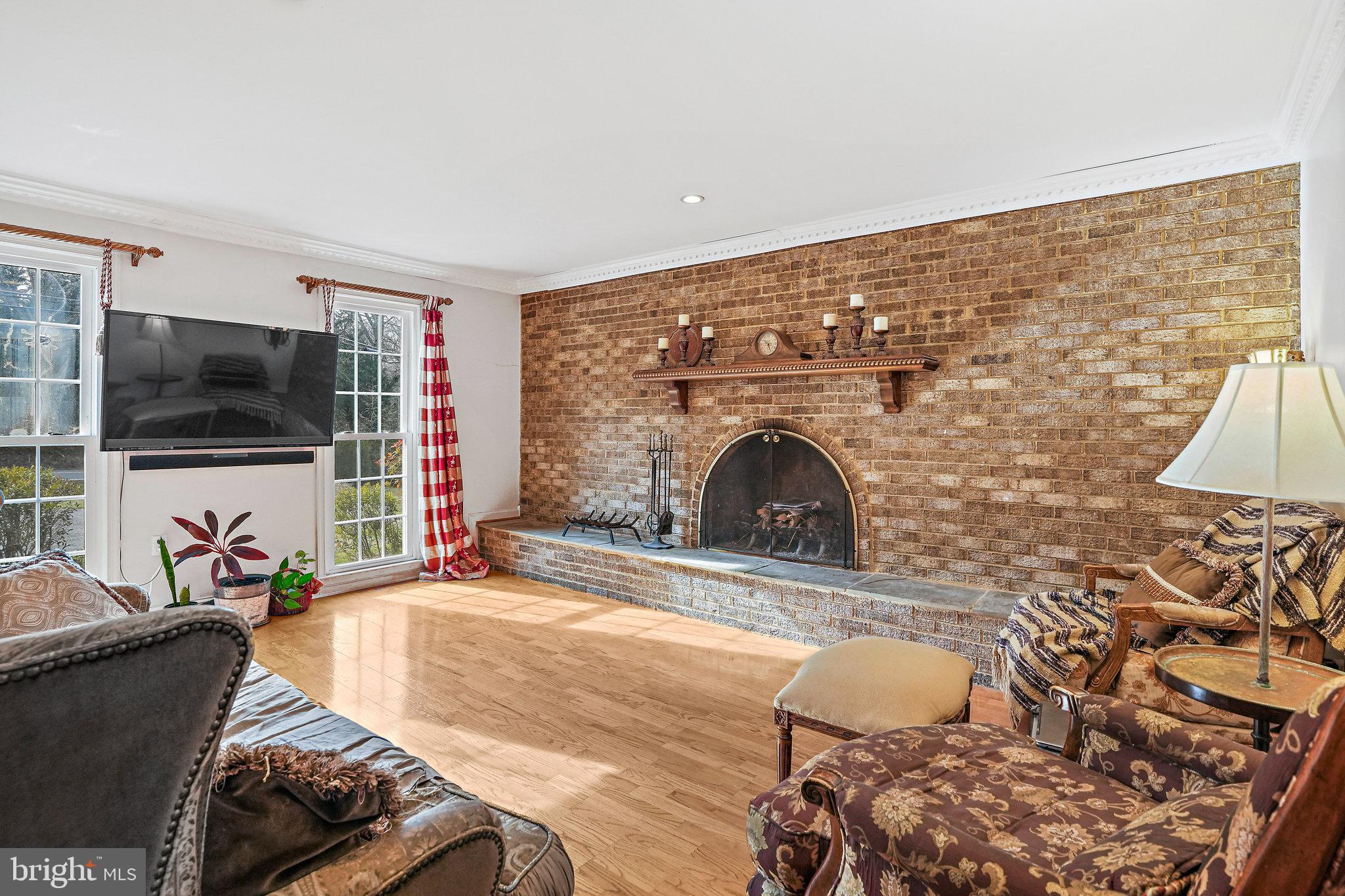 NORBECK ESTATES - Residential