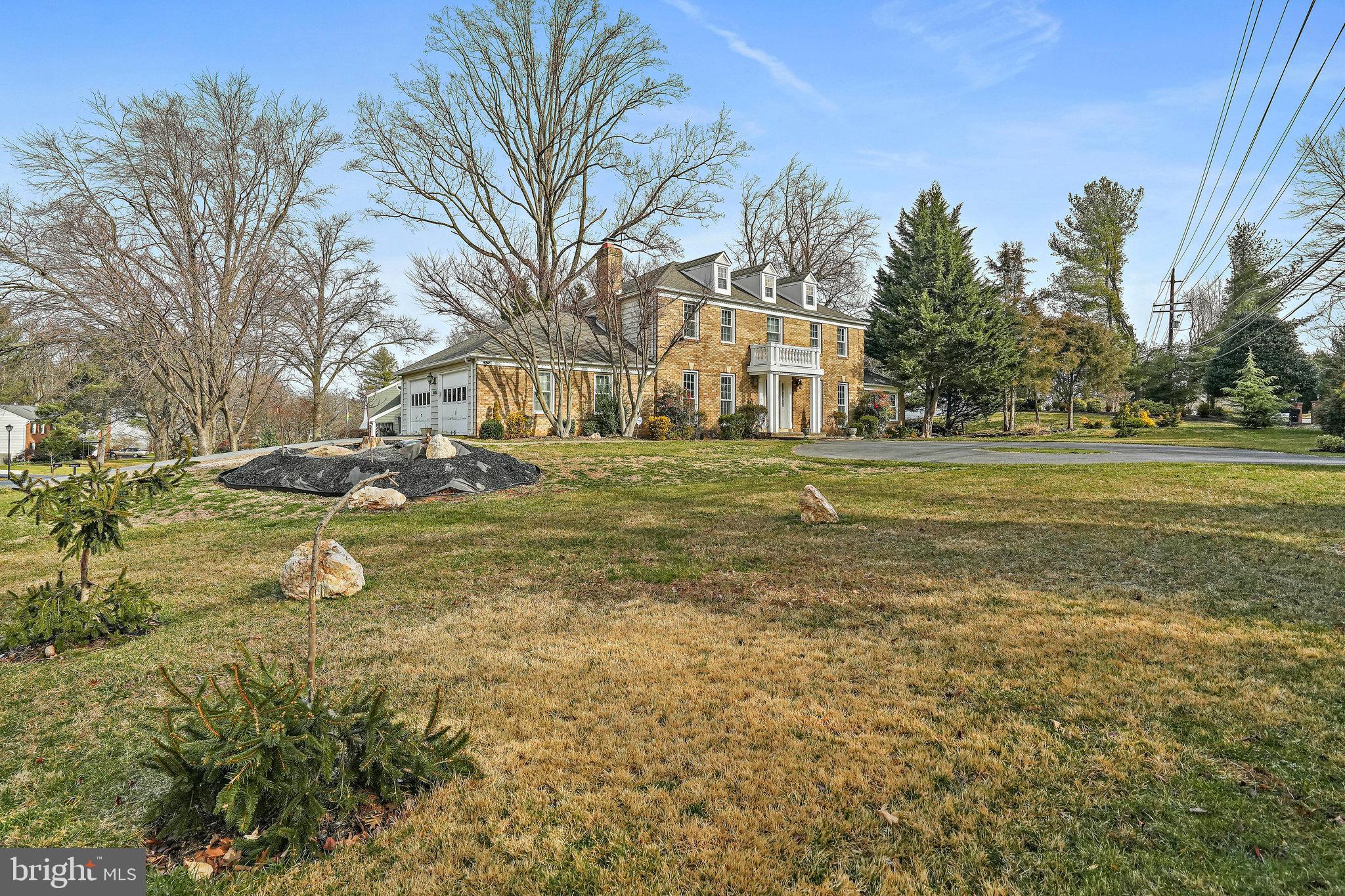 NORBECK ESTATES - Residential