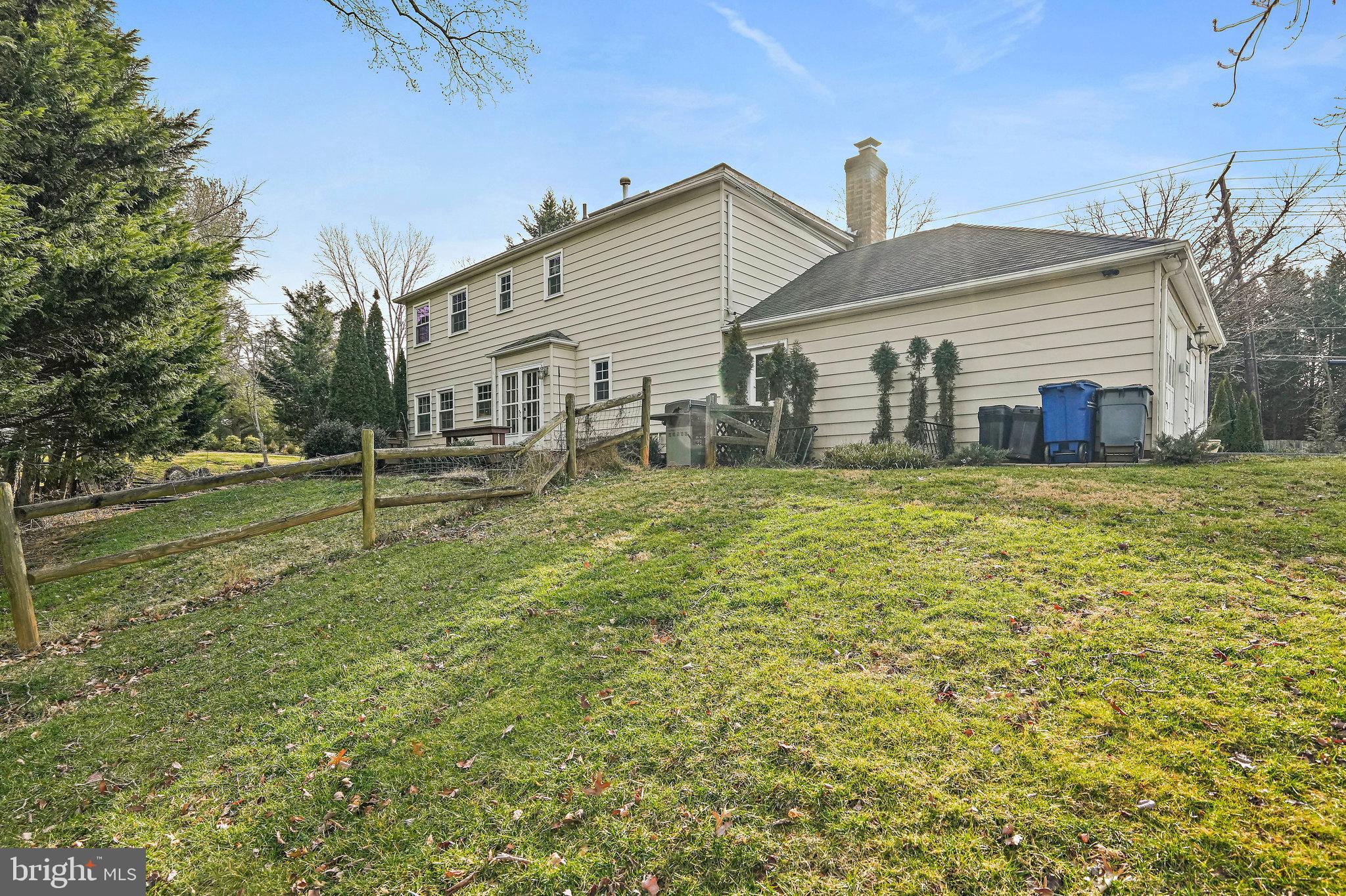 NORBECK ESTATES - Residential