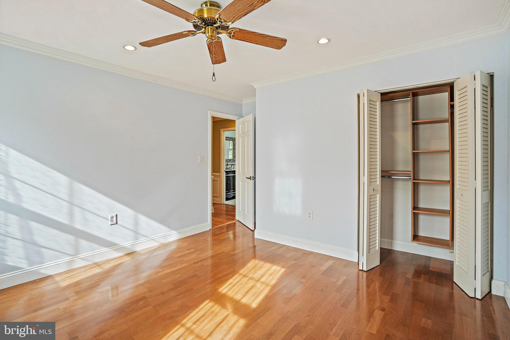 NORBECK ESTATES - Residential