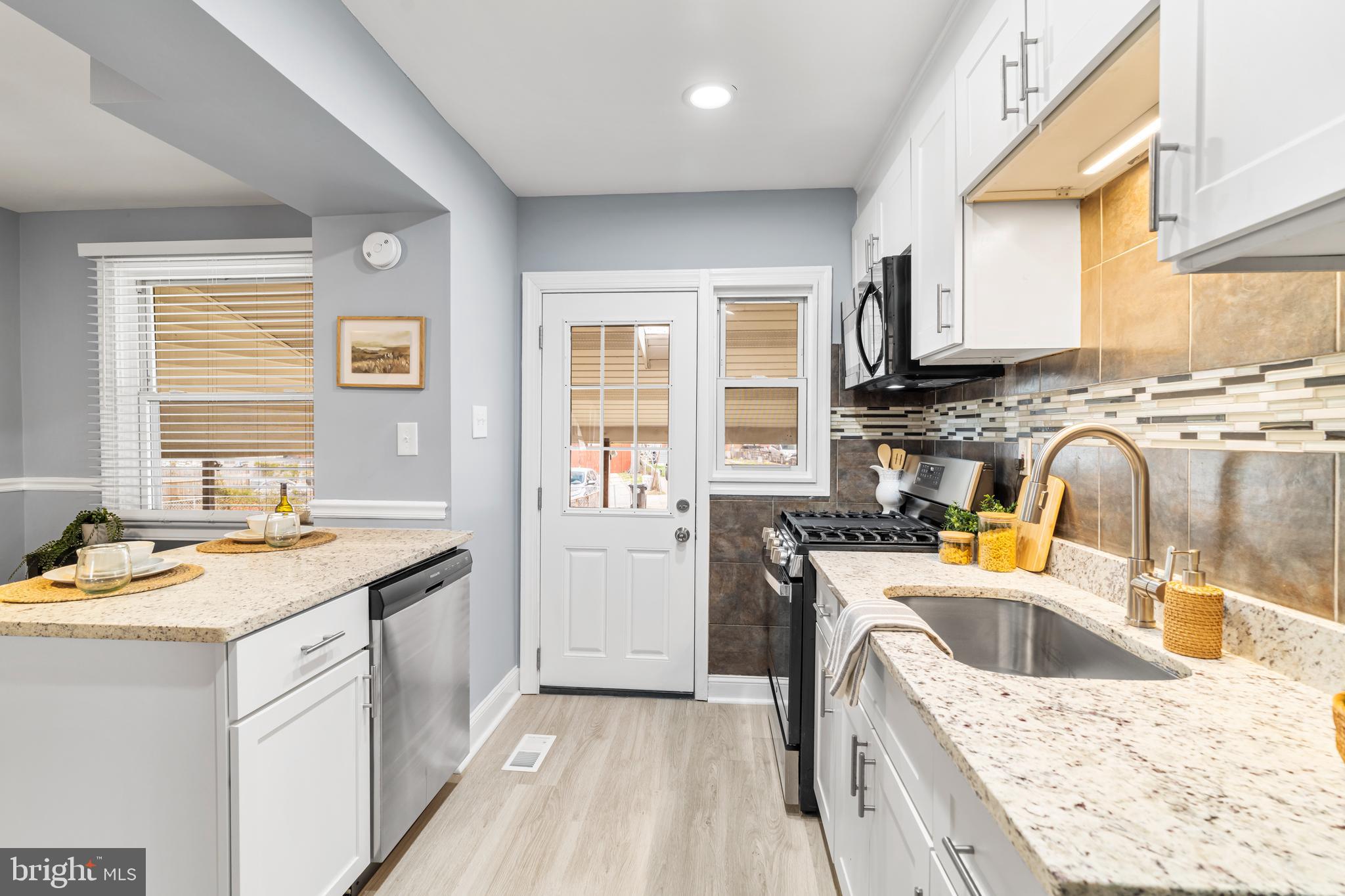 WEST INVERNESS - Residential