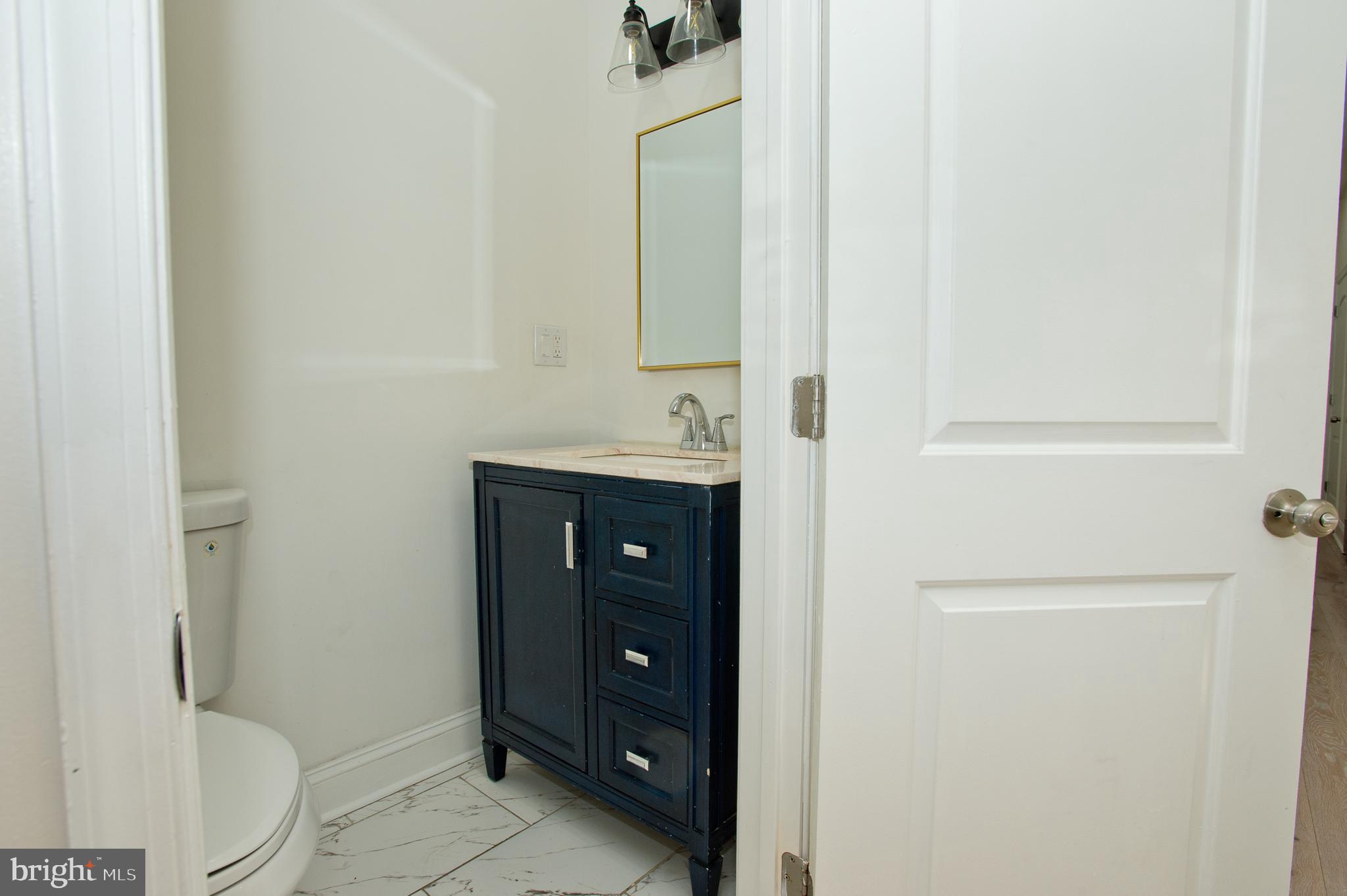 WALNUT HILL - Residential